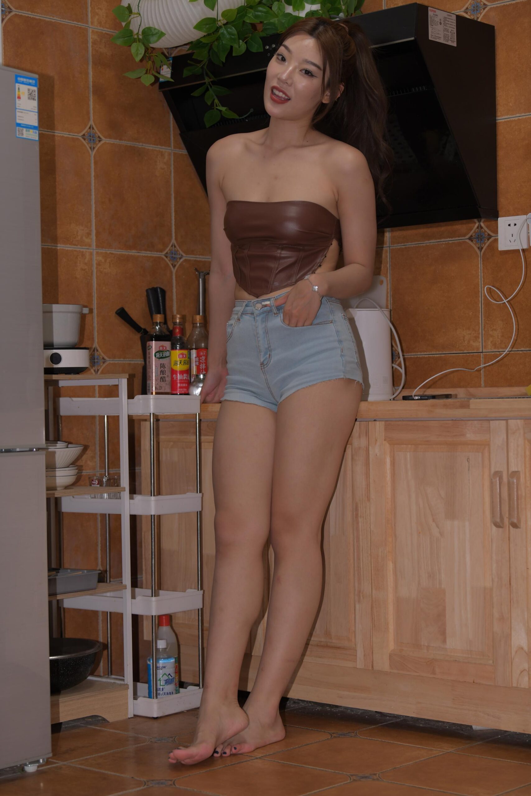 No.9105 一始街拍作品 - 谜语 [949P-22.1GB]