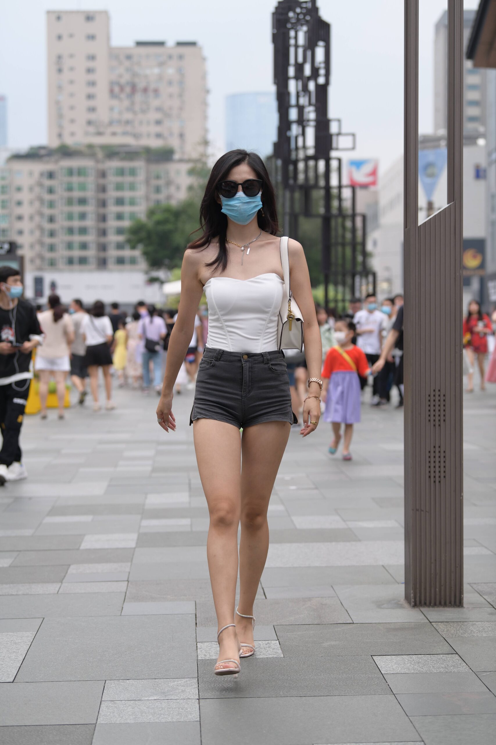 No.9203 高腰牛仔短裤 [165P-3.49GB]