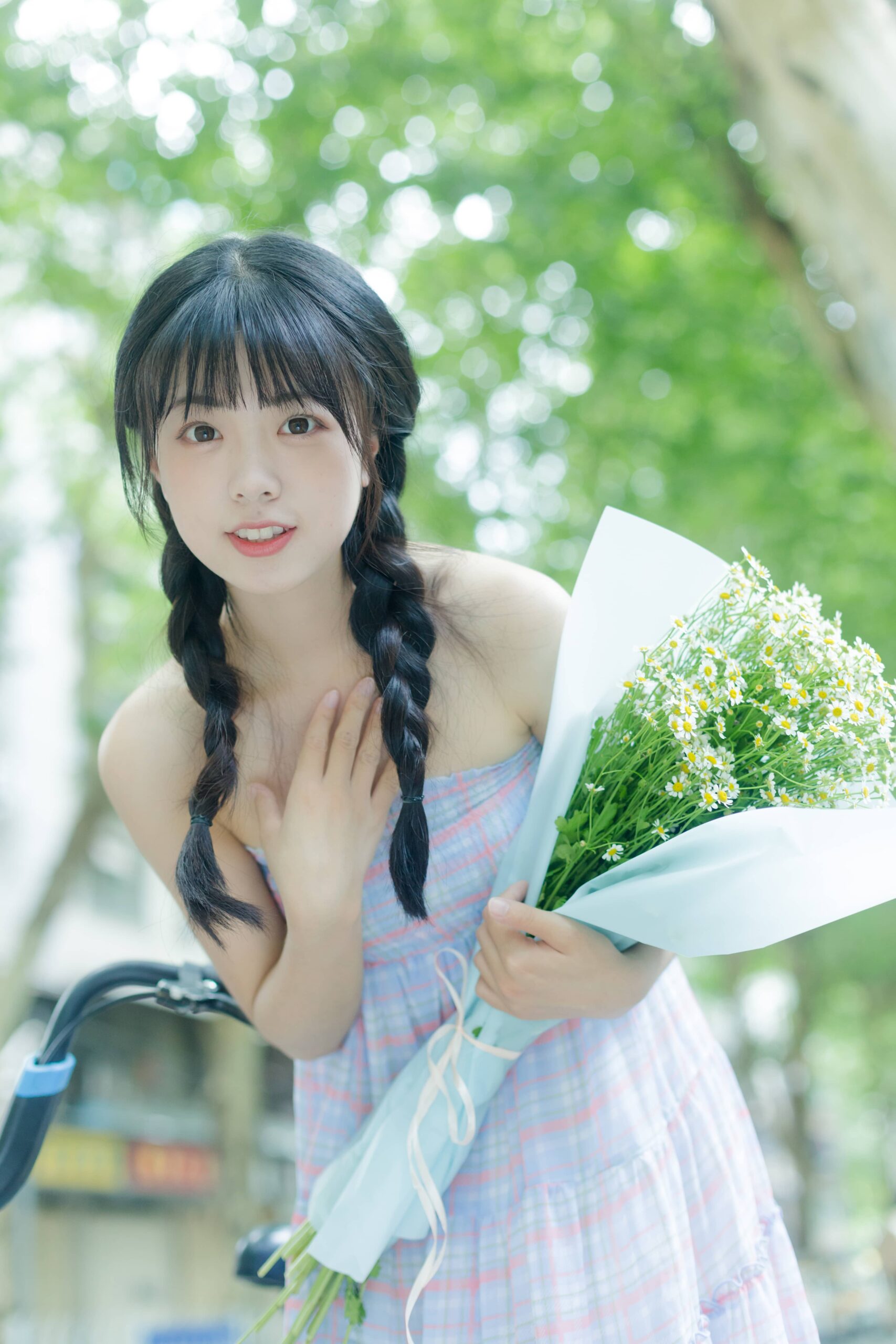 GS-Y0116  夏天是洋甘菊的气味 可爱泡泡呀 [32P-273MB]