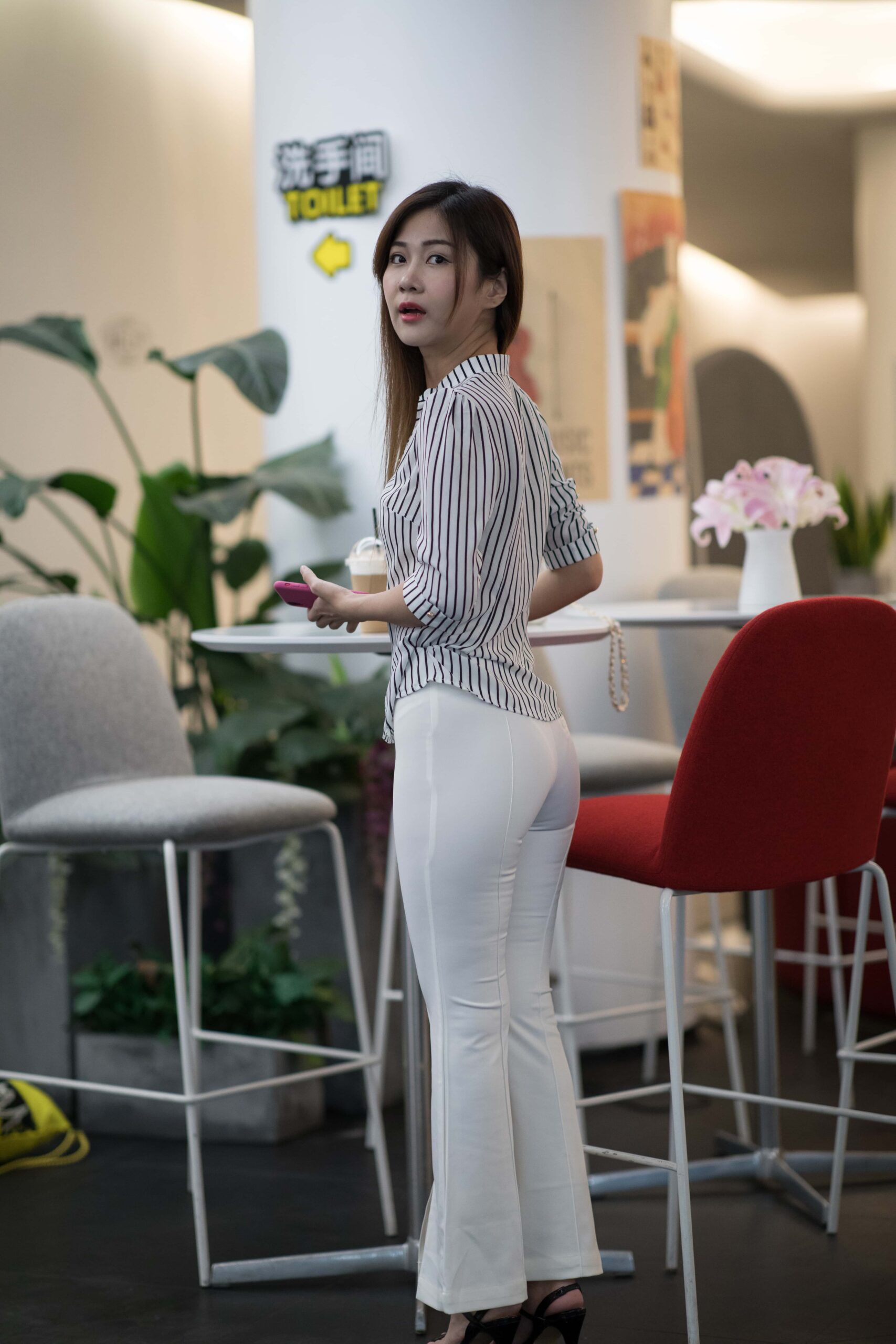 No.4859 牛男街拍 周末和女同事去看书 [460P10V-18.8GB]