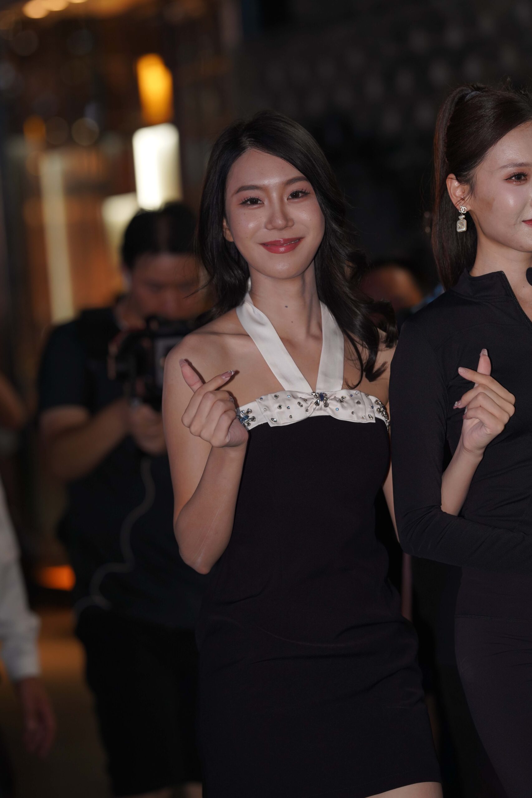No.9241 黑色抹胸裙 [81P-1.10GB]