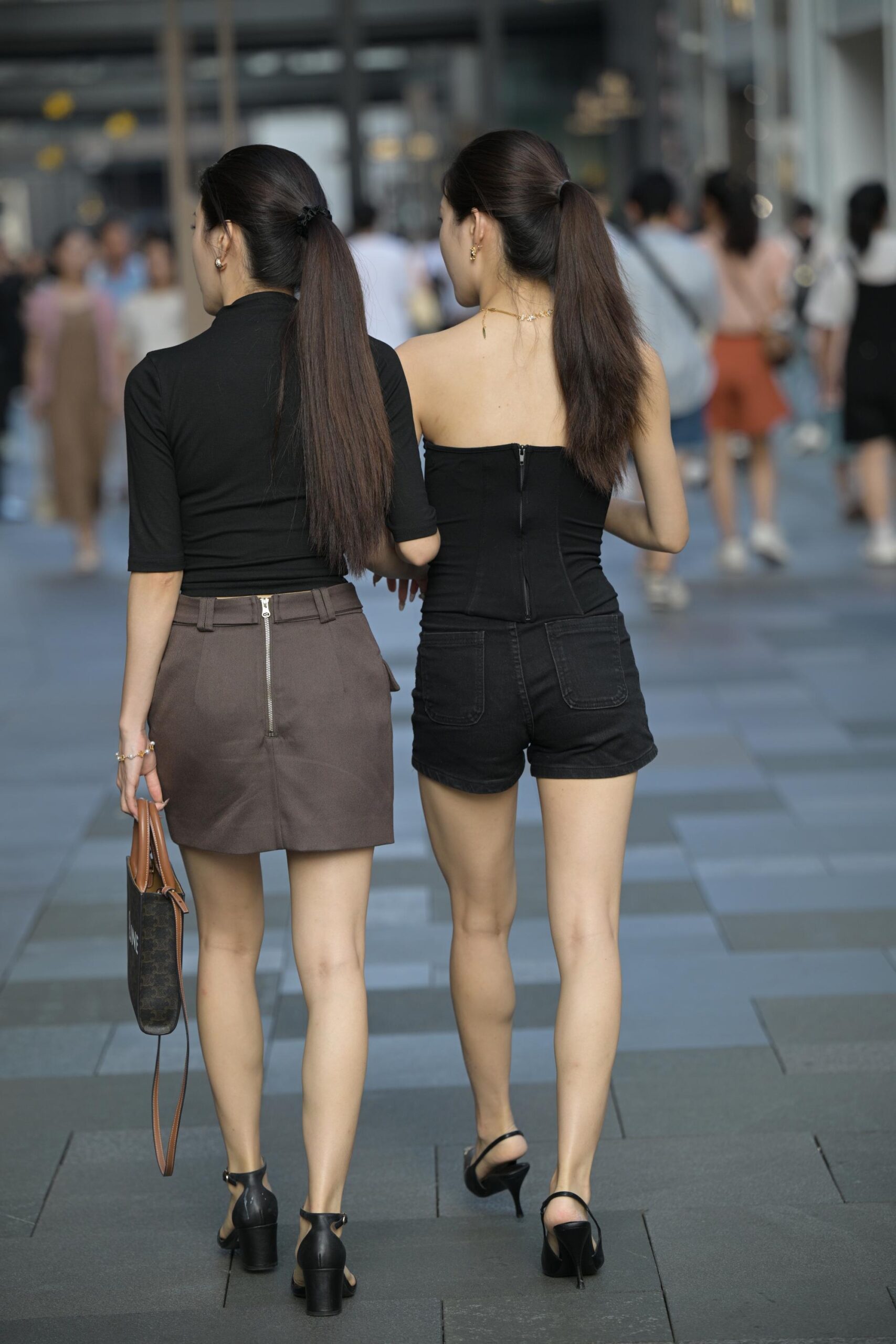 GS-M180   美腿姐妹 【226P  6.13G】