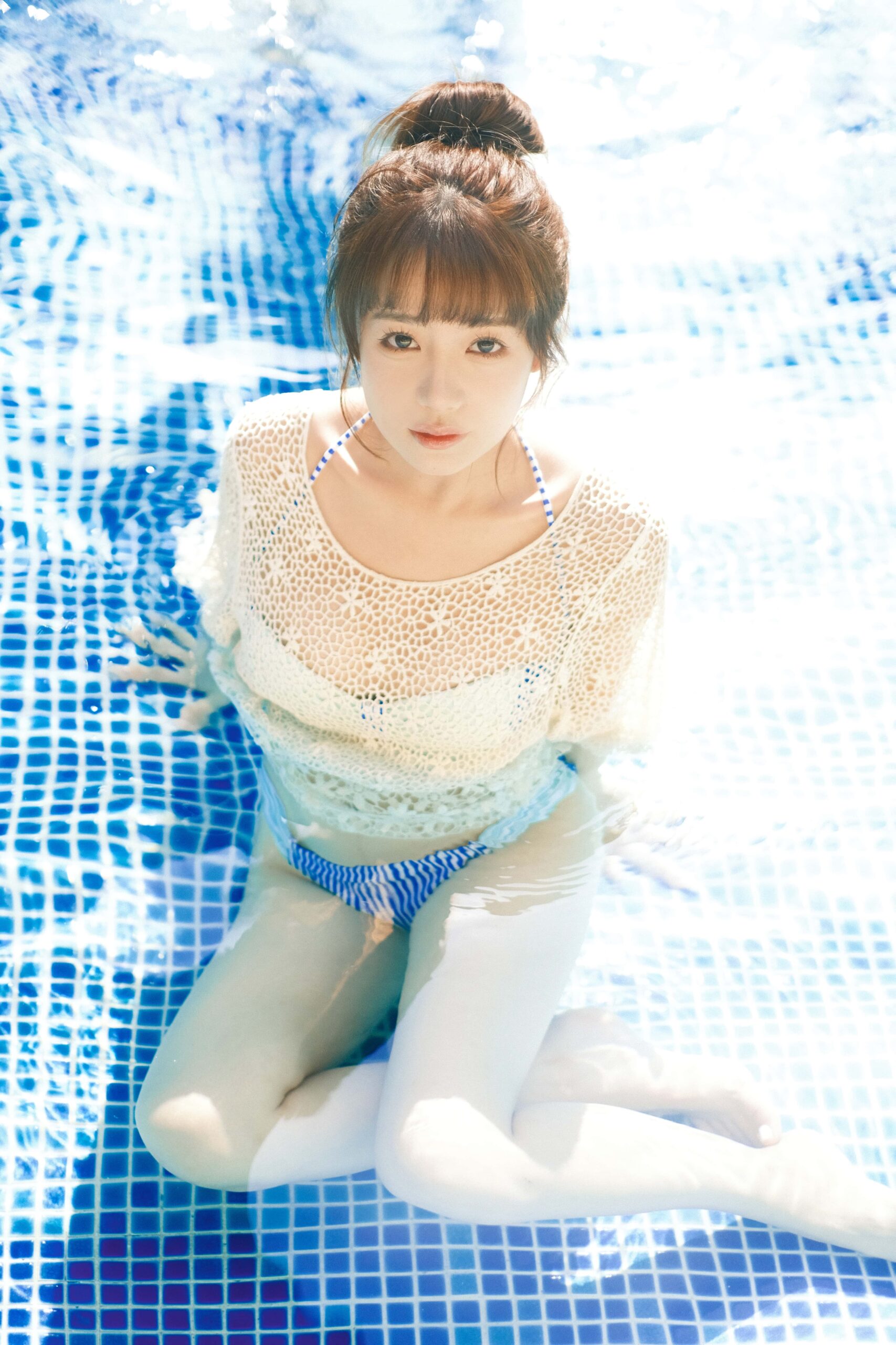 GS-Y0137   夏日泳池 温思儿vv [23P-200MB]