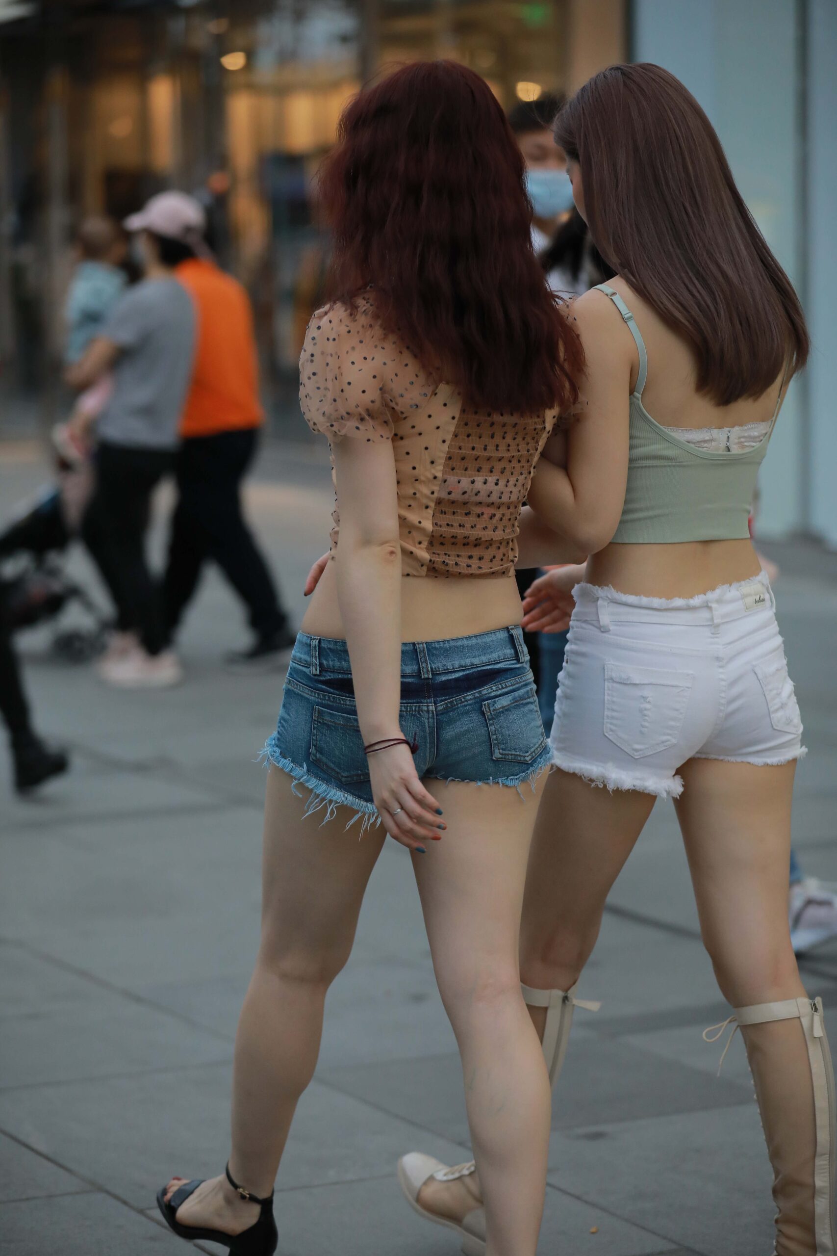 No.9343 牛仔热裤美女 [132P-1.32GB]