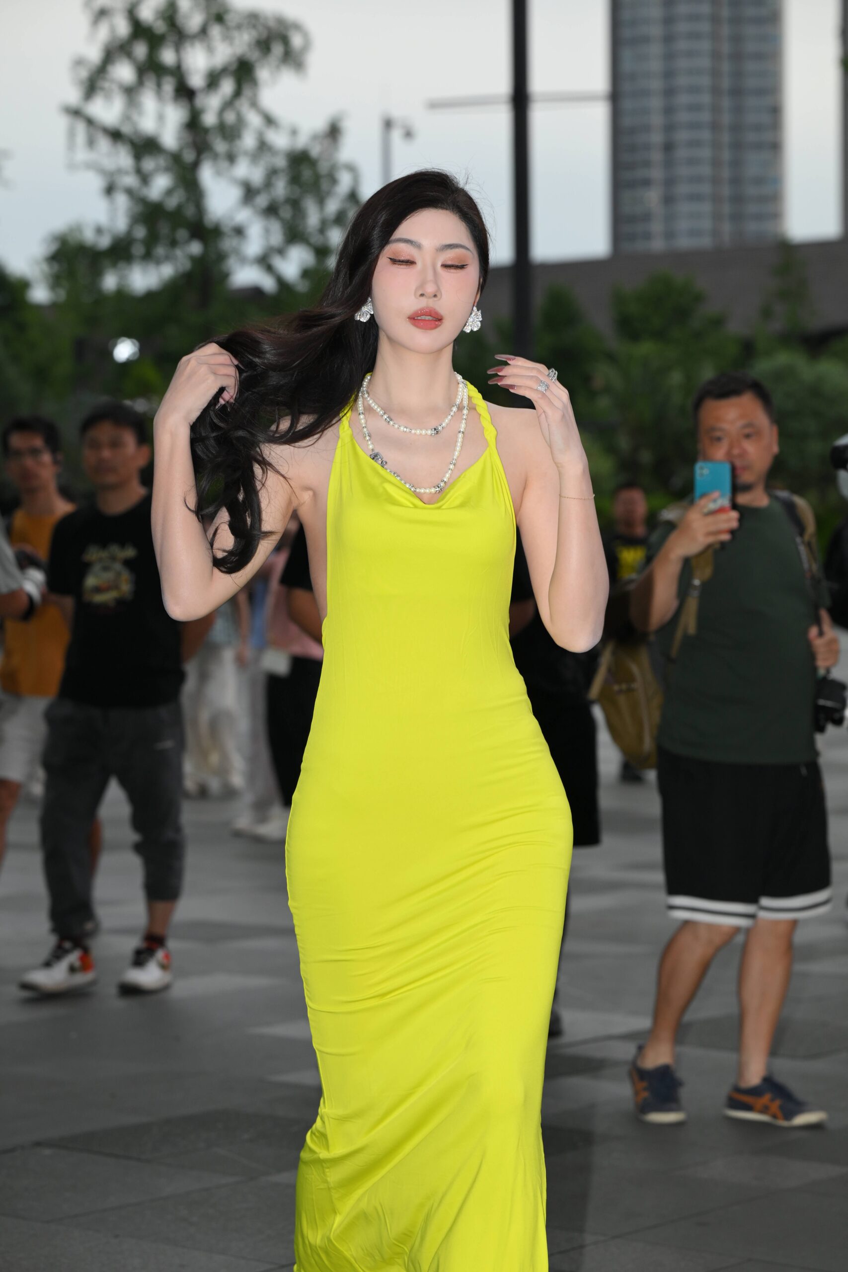 No.9222 绿色魅力长裙 [136P-2.57GB]