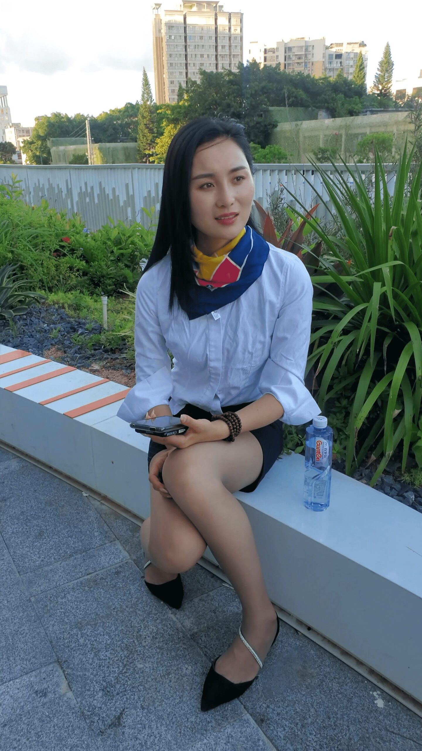 GS-V009  街拍制服灰丝 【1V  6.26G】