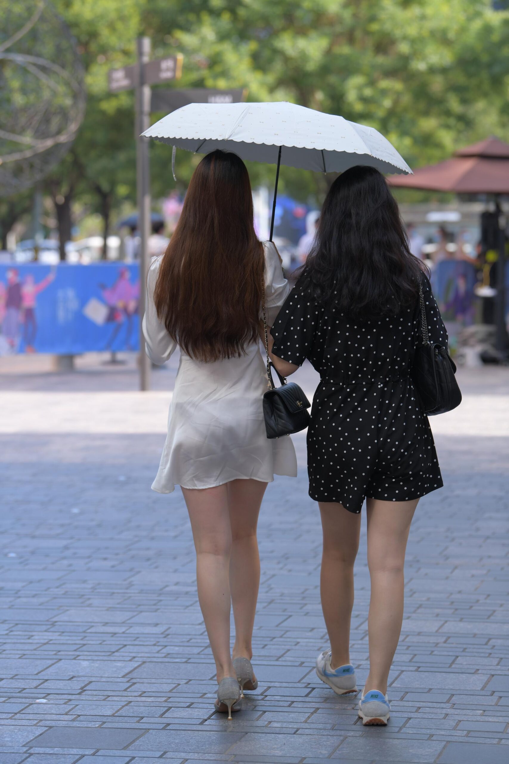 GS-K031  气质白裙美女【135P  2.83G】