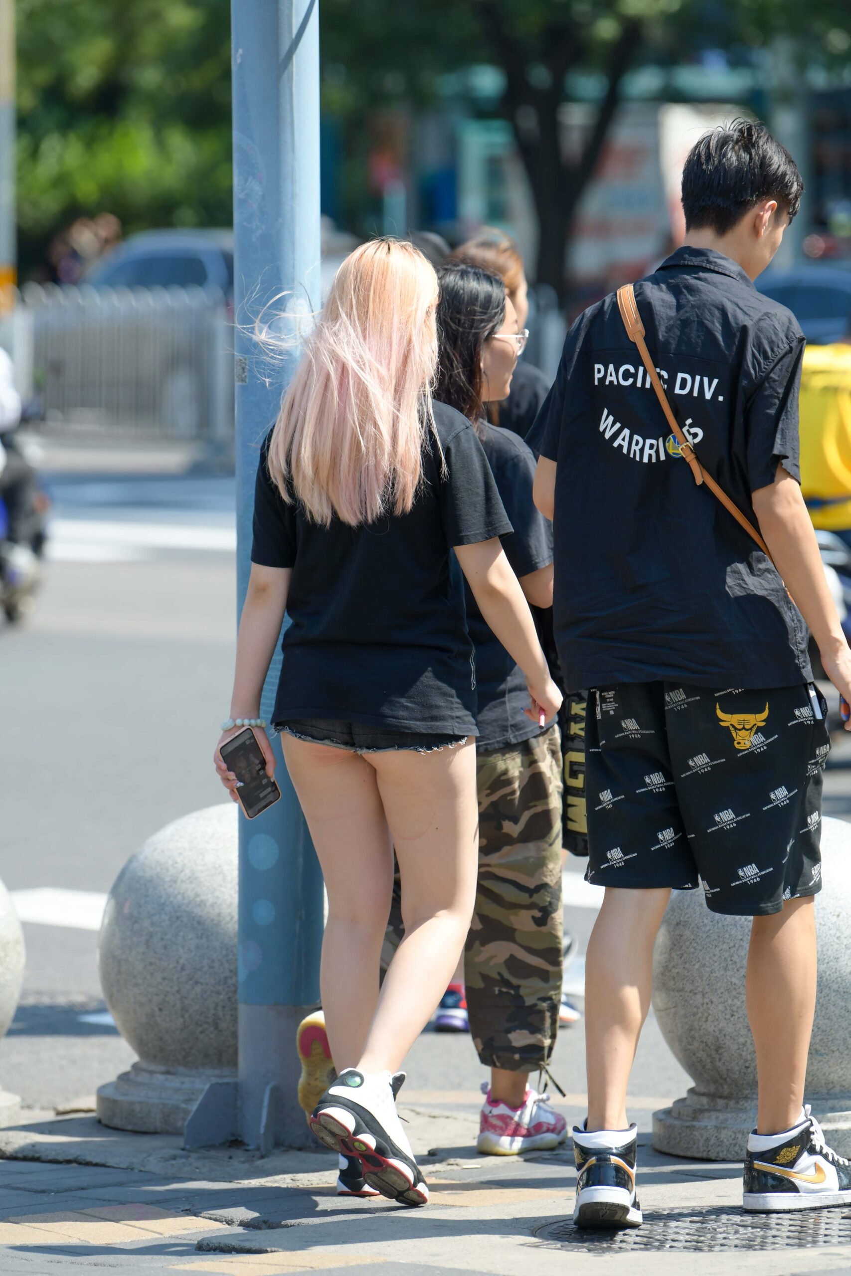 GS-K076 等滴滴的热裤小妹[26P 415M]