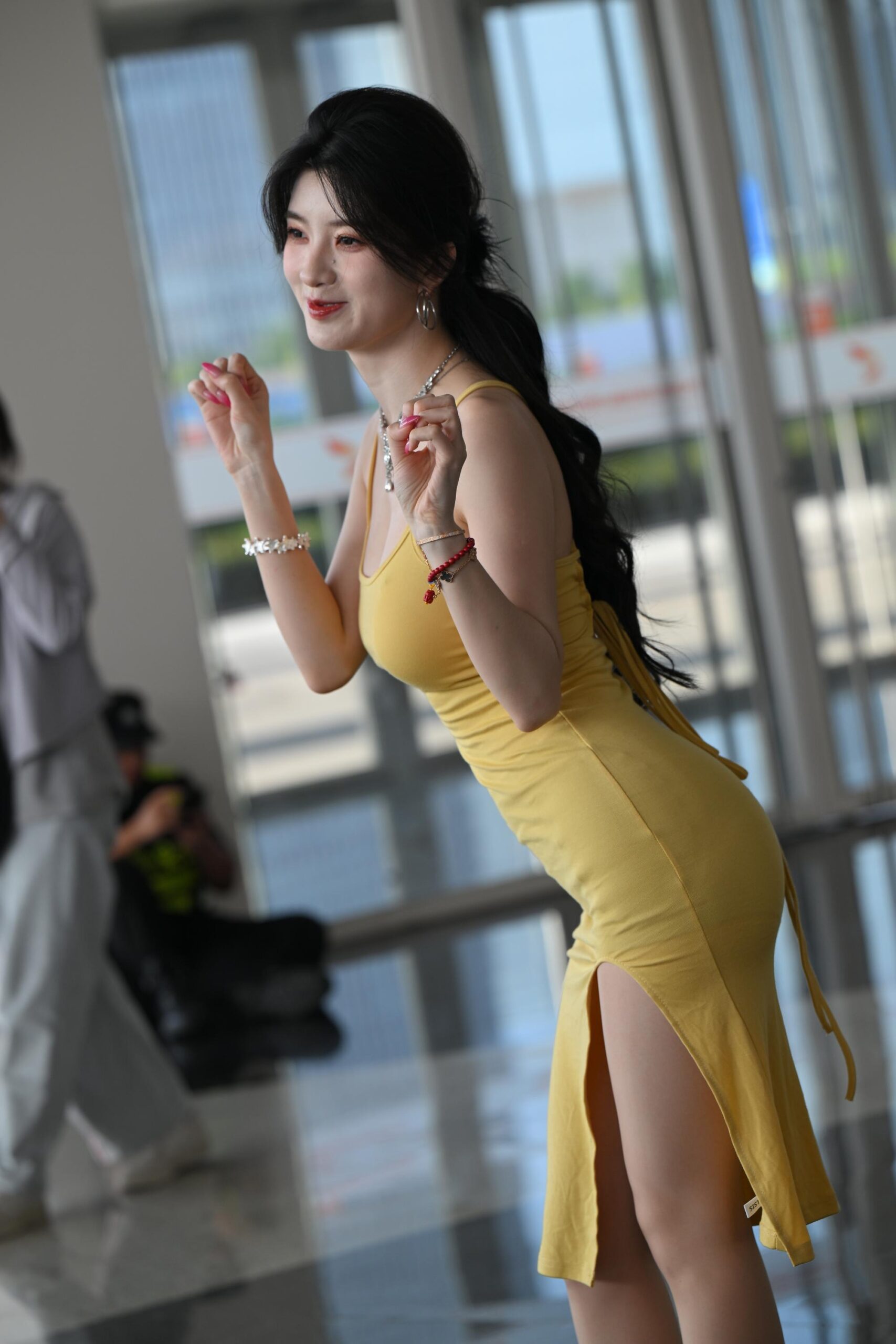 No.9459 爱穿油亮丝的bb酱 [177P-3.11GB]