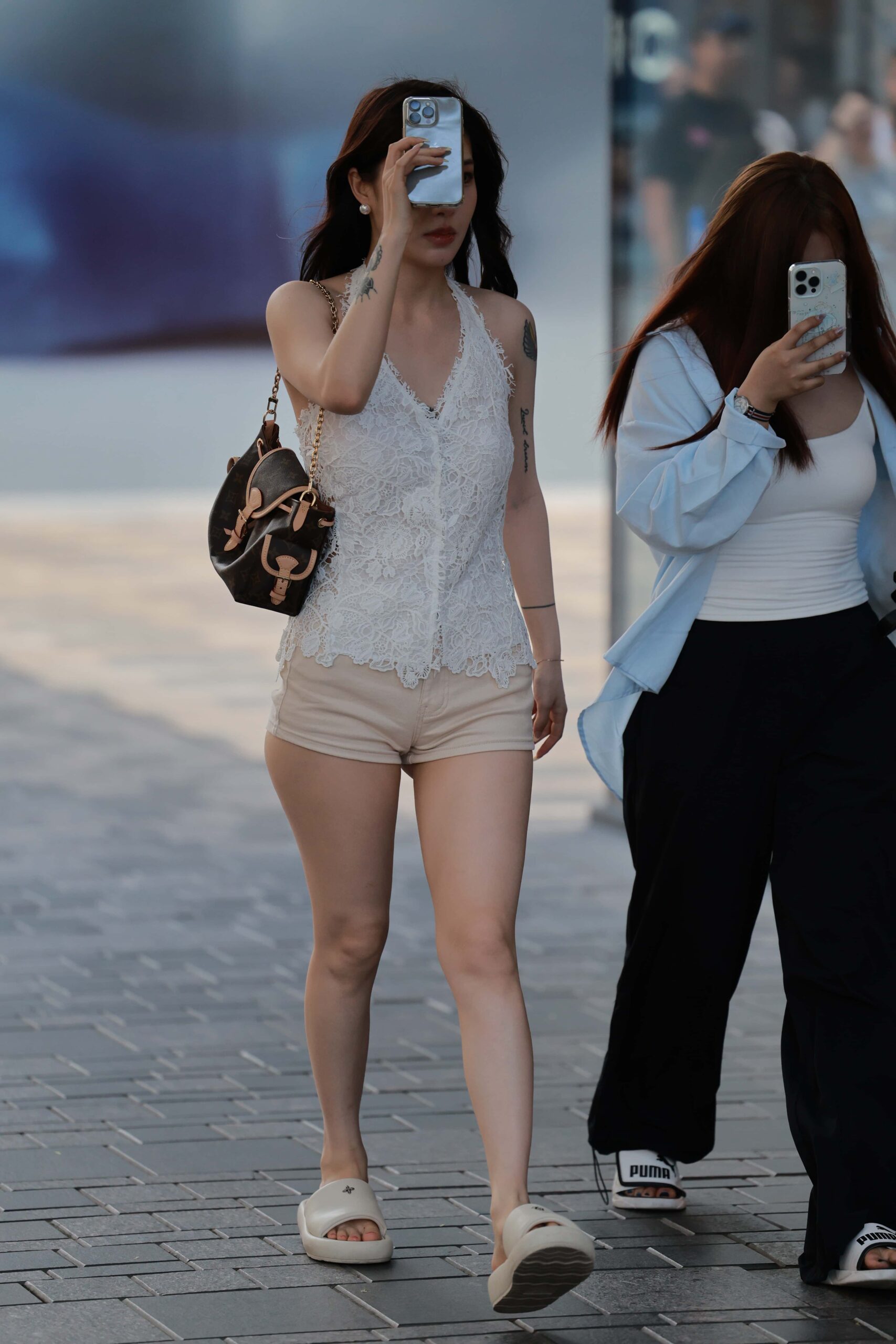 GS-T540 性感超短热裤美女 【78P 696M】