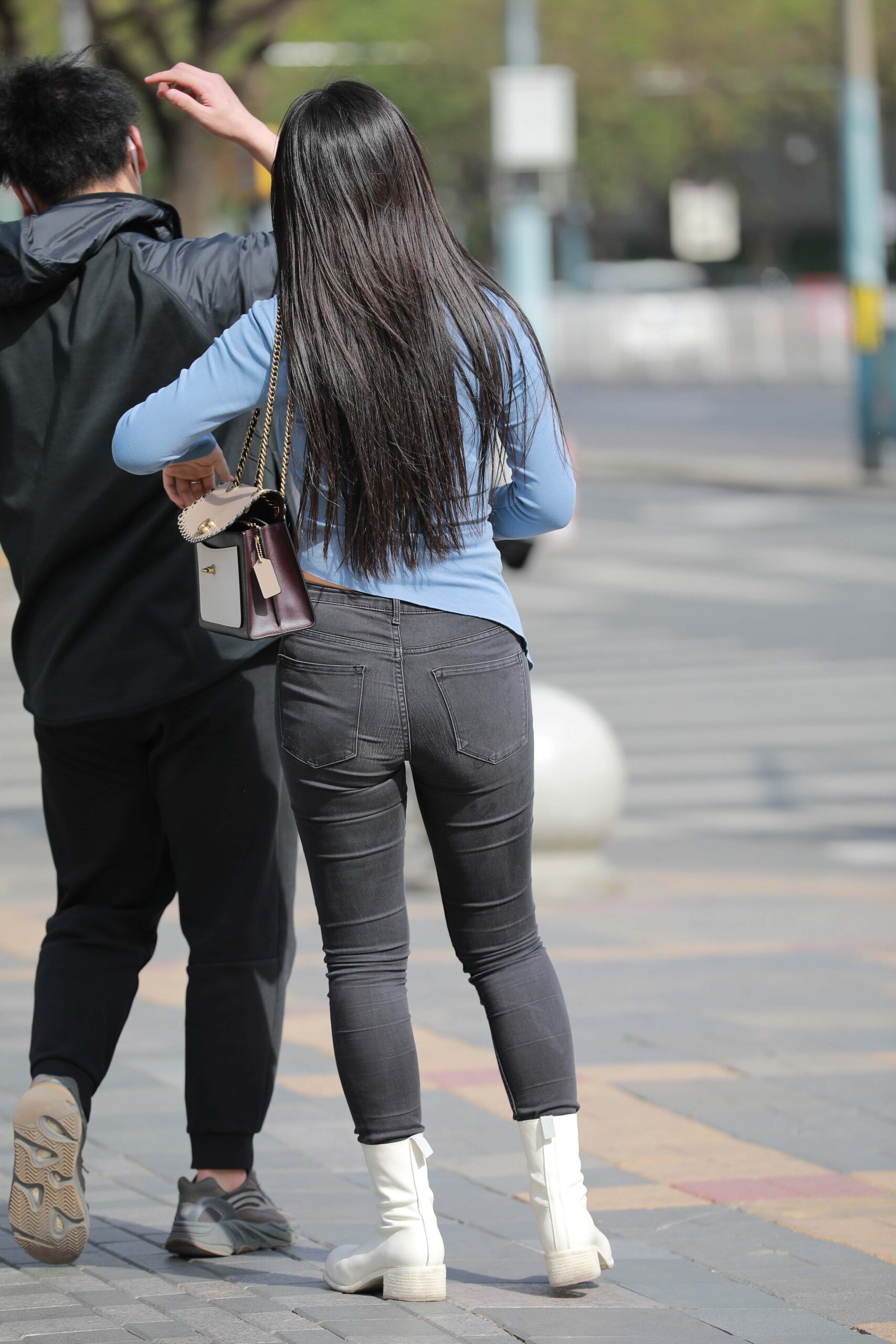 GS-K070  丰满的性感女友  [104P1V  1.4G]