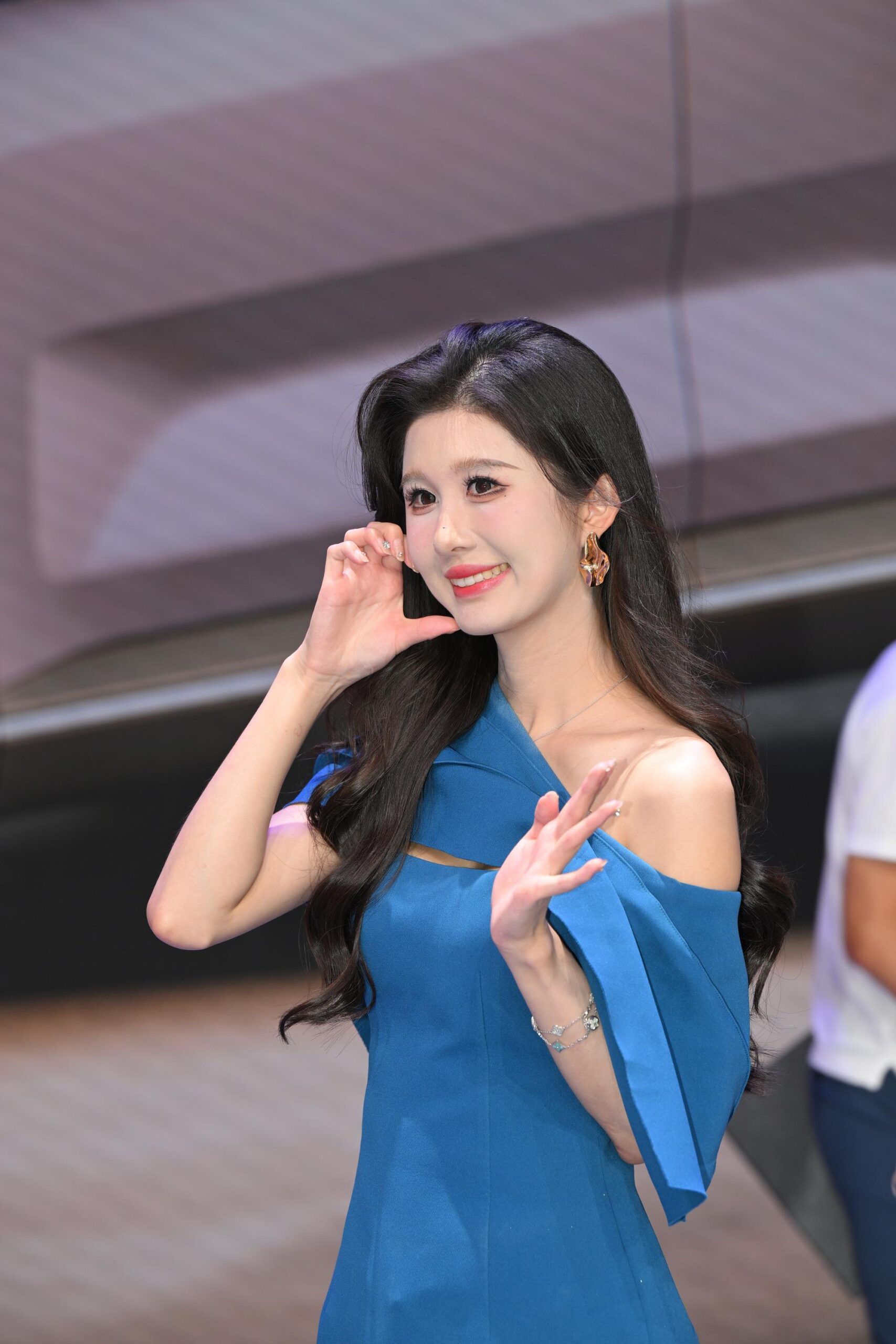 No.9533 蓝色裙装 [113P-1.99GB]