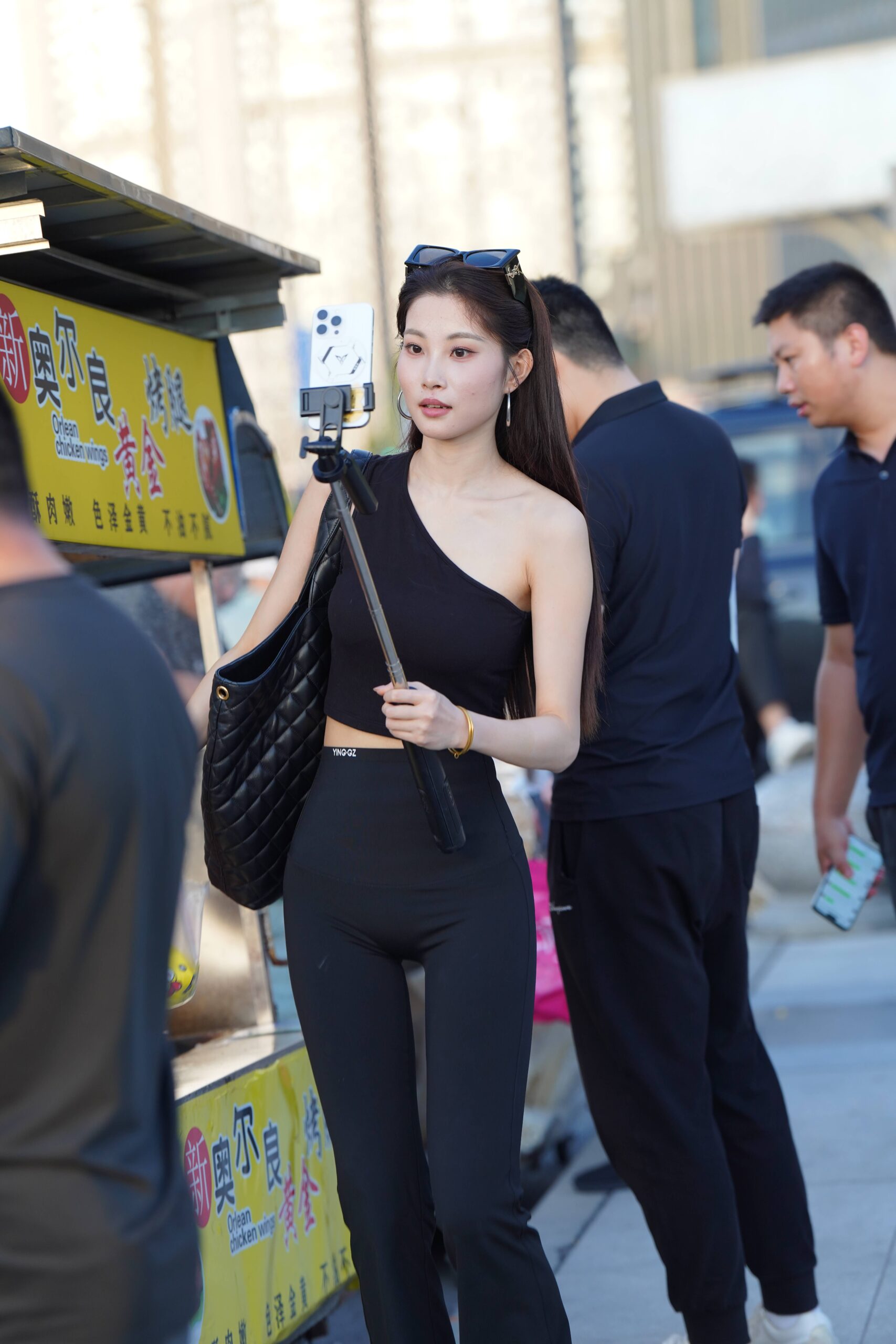 GS-T661  魅力黑 【110P  1.77G】