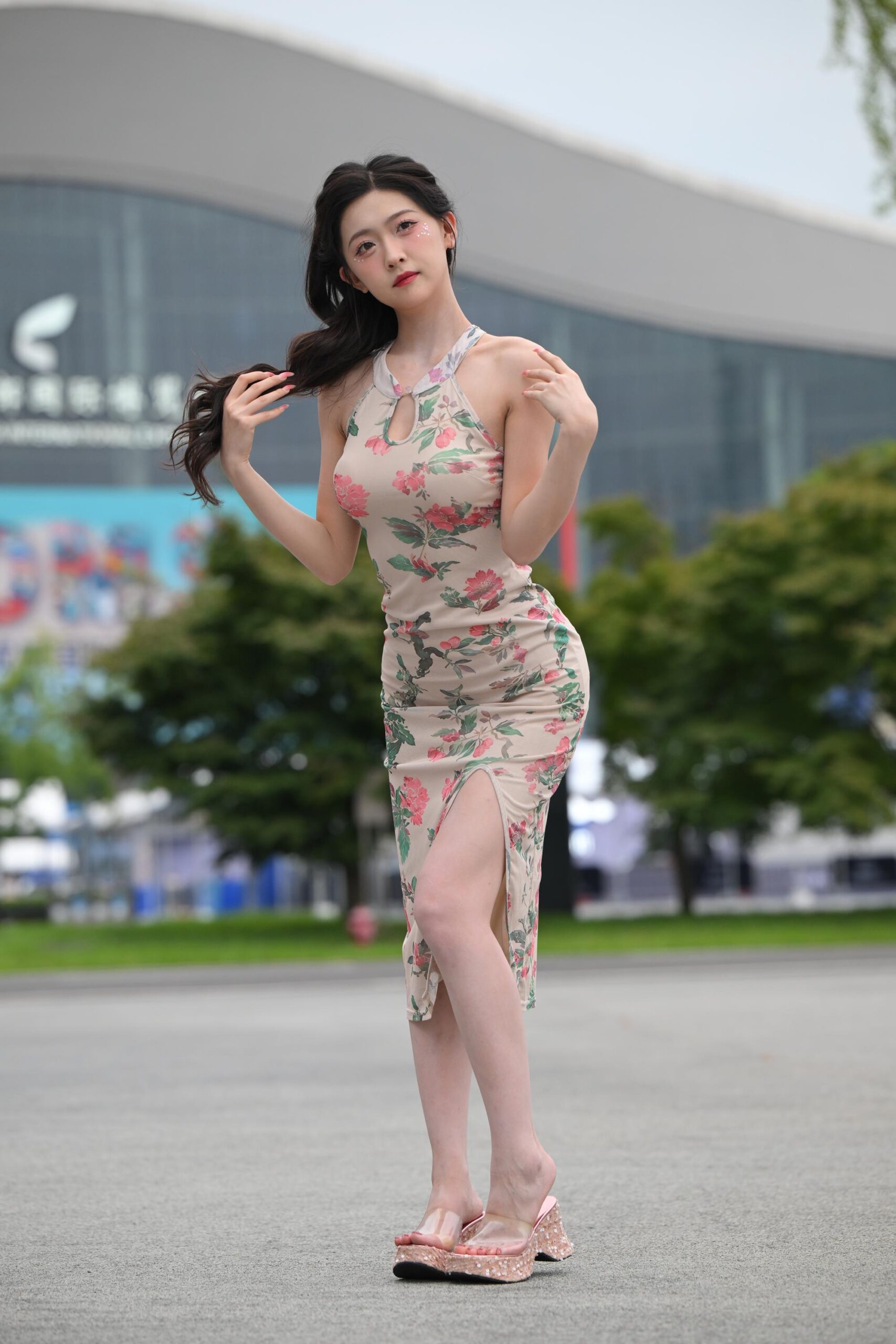 No.9522 任绵绵美足旗袍风 [175P-3.33GB]