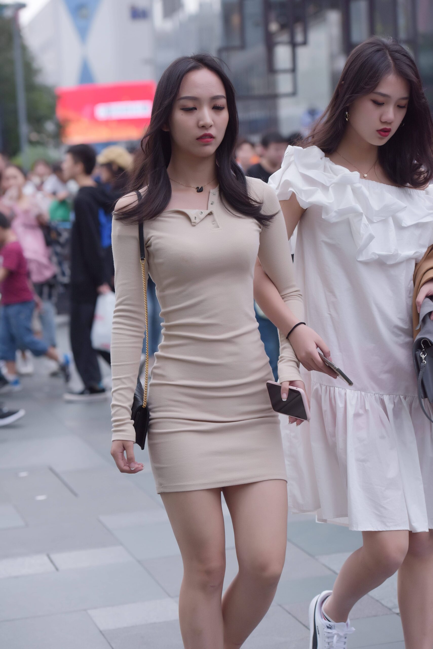 GS-K097 喜欢这样的小姐姐吗【69P3V 1.41G】