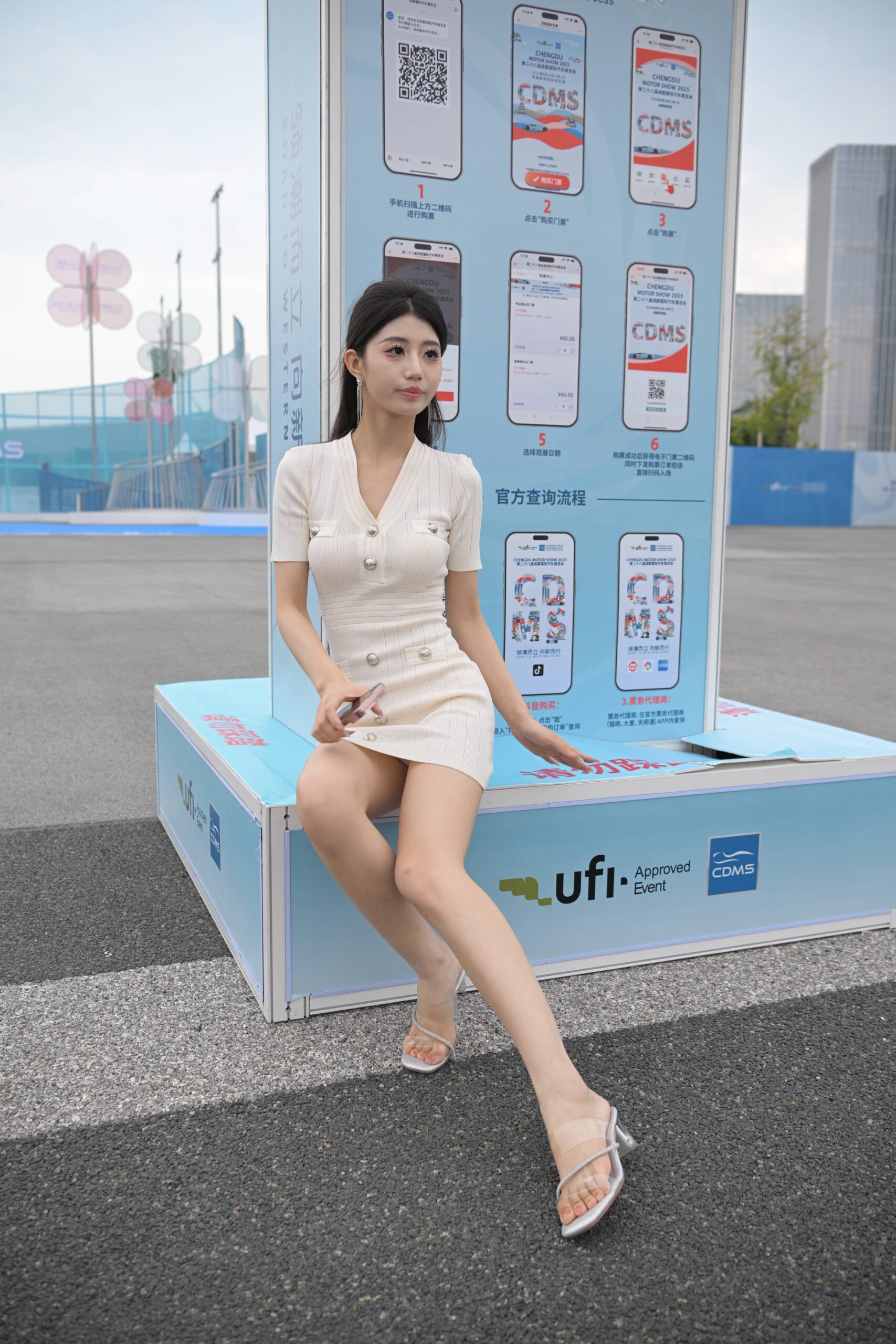 No.9473 白嫩女友 [154P-3.15GB]