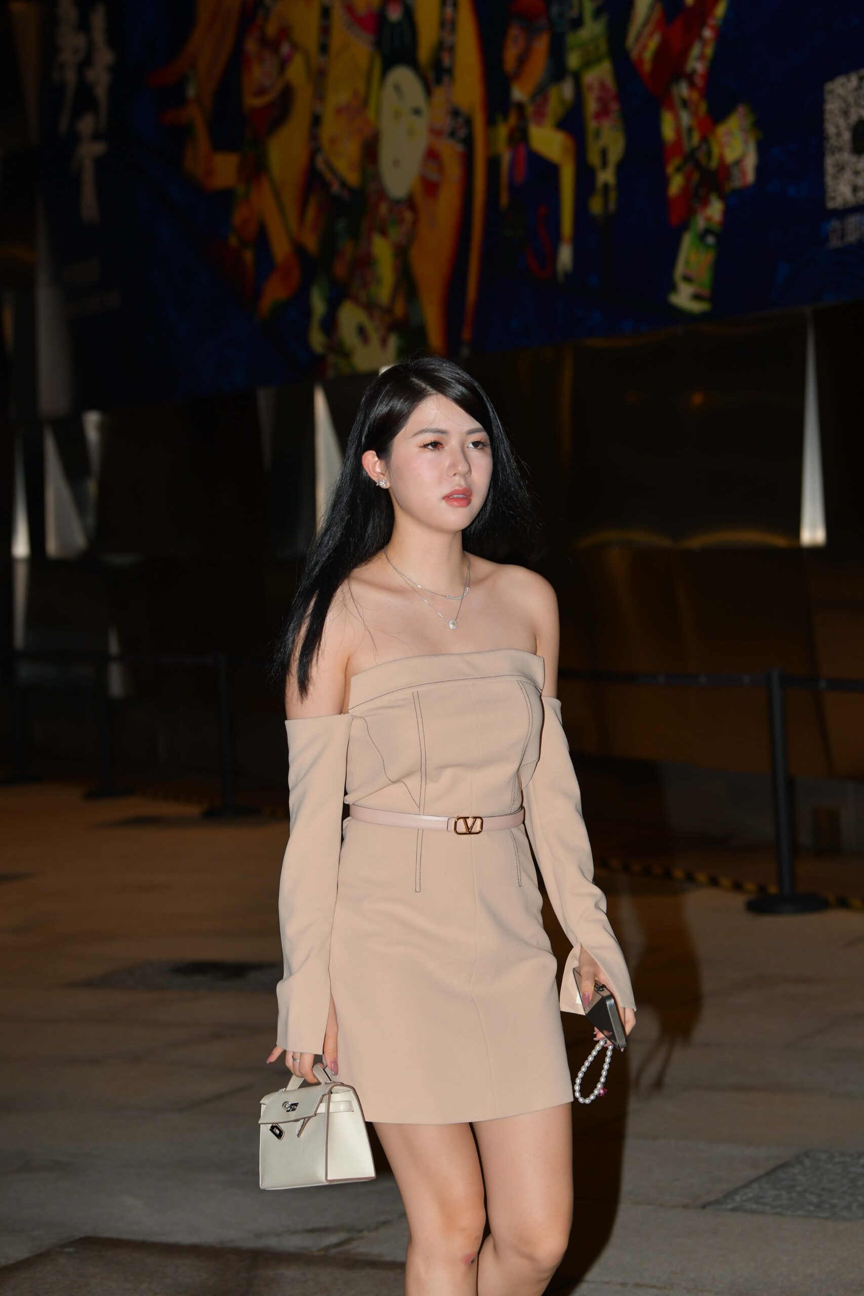 GS-T656 韵味的美少妇，马上回家了等你了哦 【45P 1.06G】