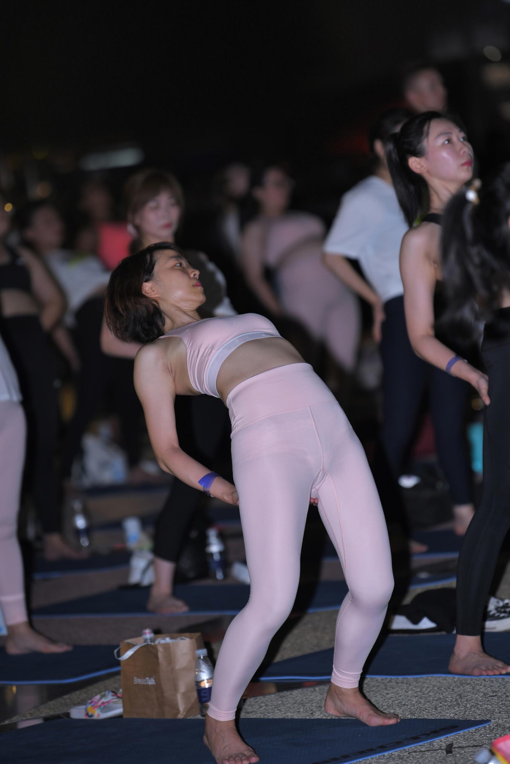 No.9553 海边夜空下瑜珈 [122P-3.00GB]