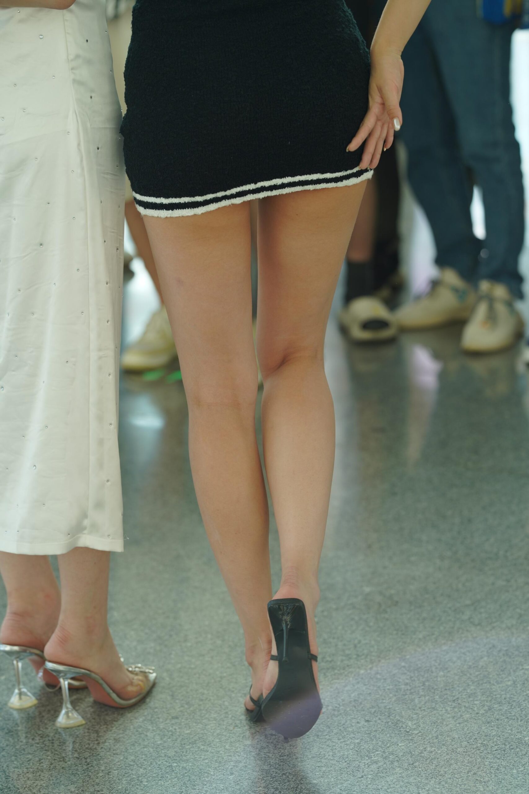 No.9609 吊带裙程儿 [150P-1.81GB]