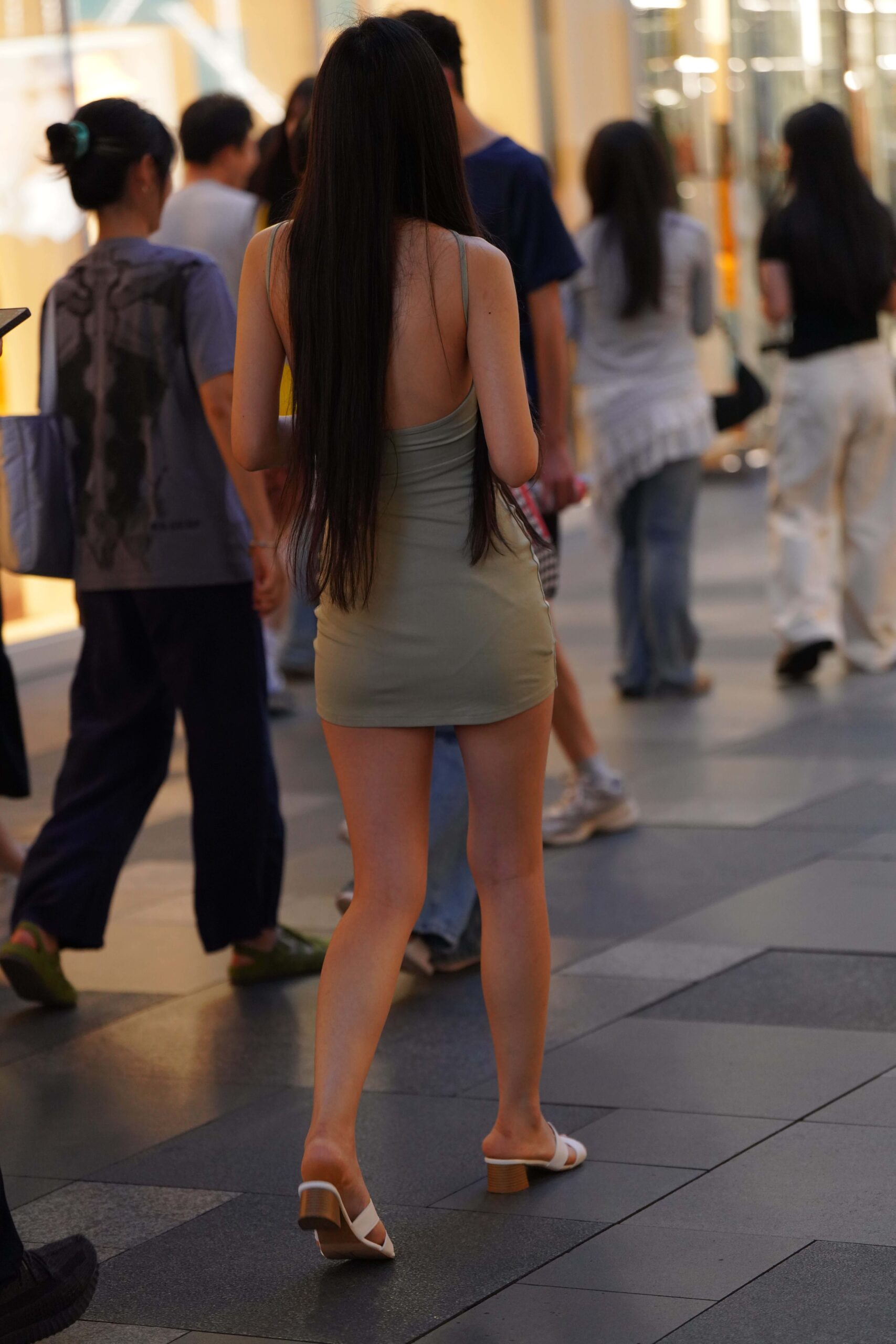 GS-X747 绿裙长腿 【135P 2.75G】