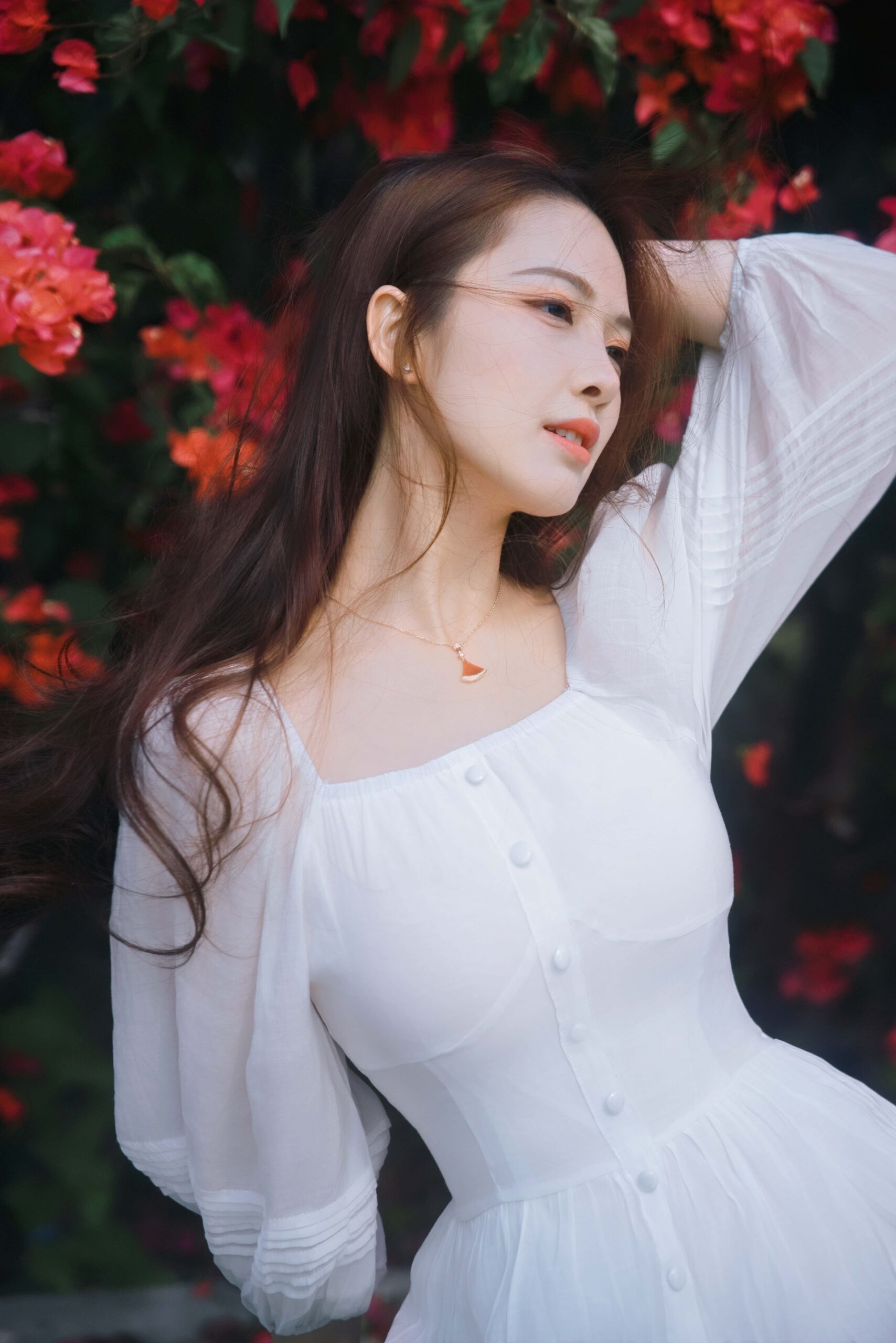 GS-Y0182   三角梅瀑，藏住少女温柔 颖儿YY [46P-1.91GB]