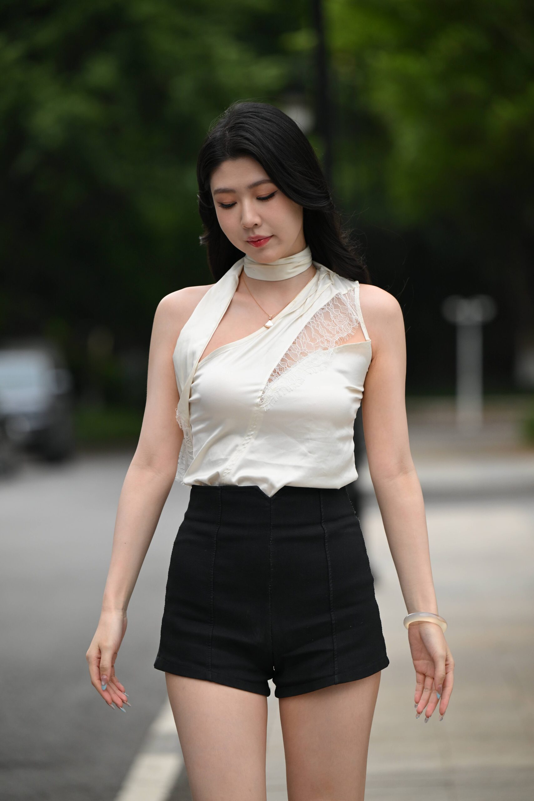 No.9483 黑白搭配弦子 [114P-1.97GB]