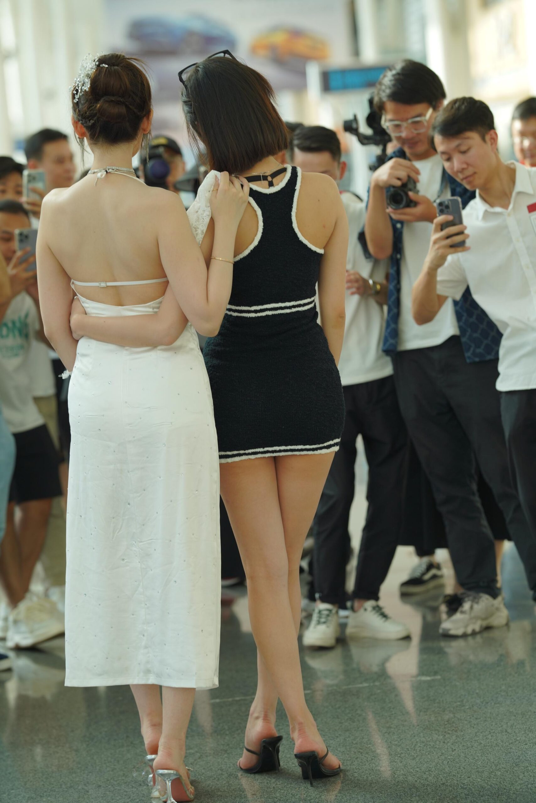 No.9609 吊带裙程儿 [150P-1.81GB]