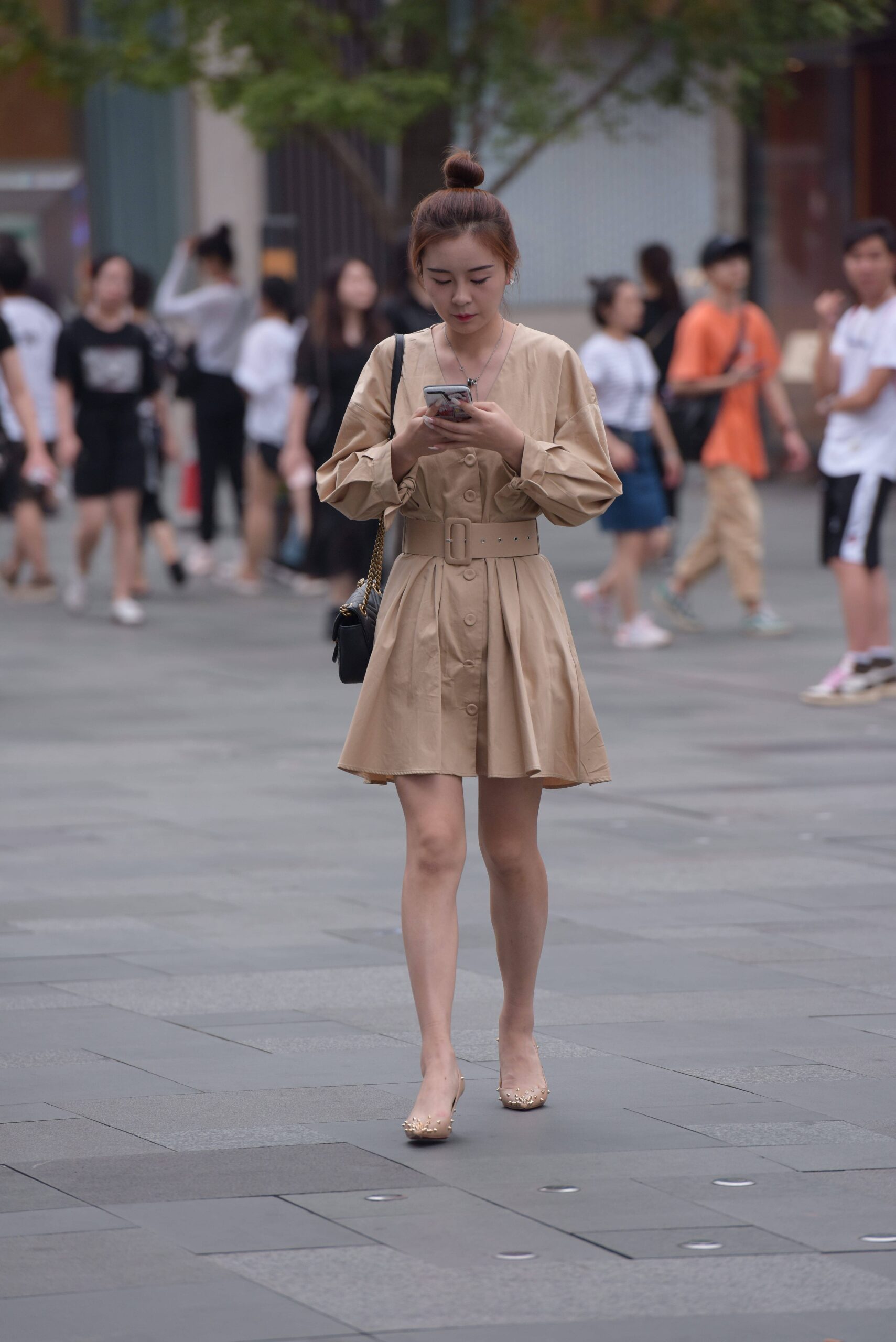 GS-K100 优雅的美女【75P4V 1.80G】