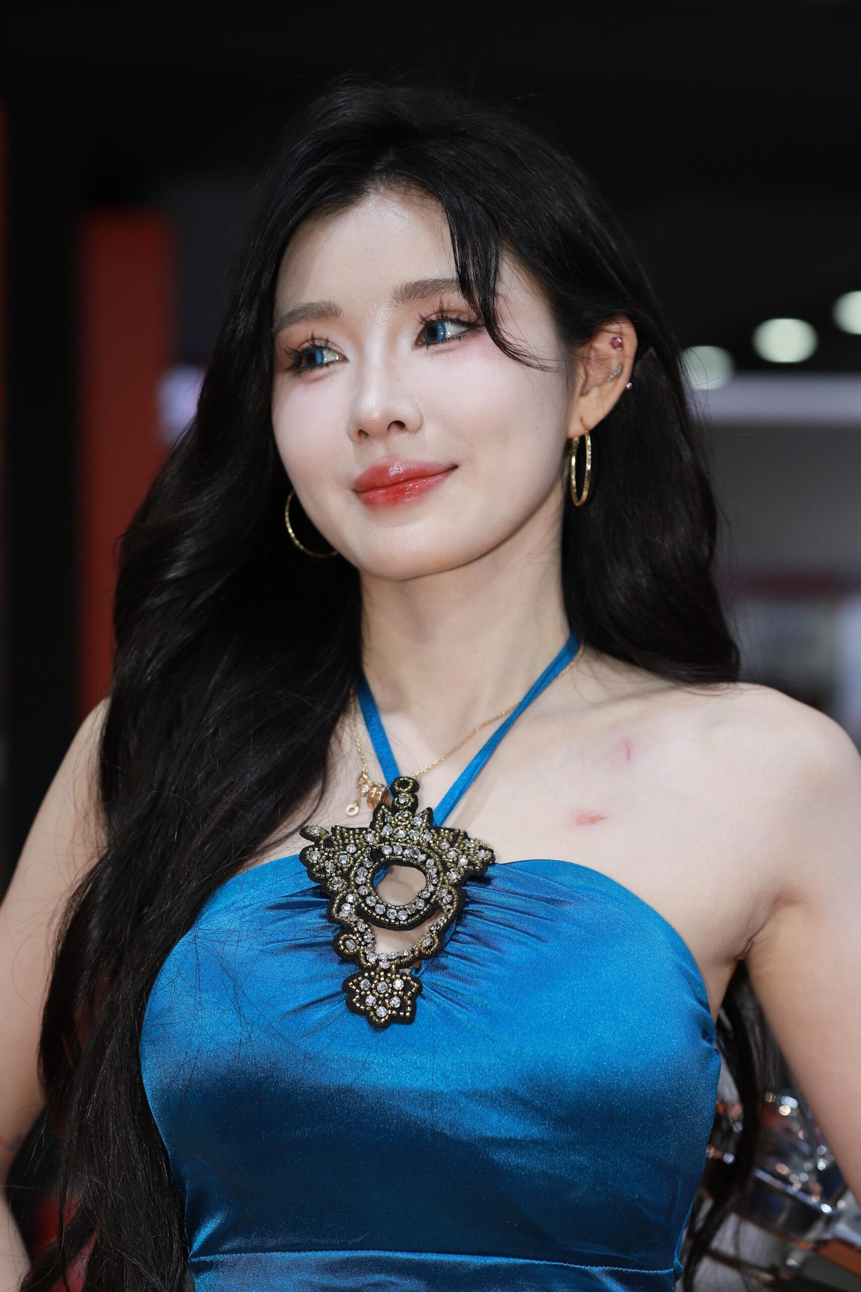 No.9605 摩博会波点黑丝小雯baby [157P-1.27GB]