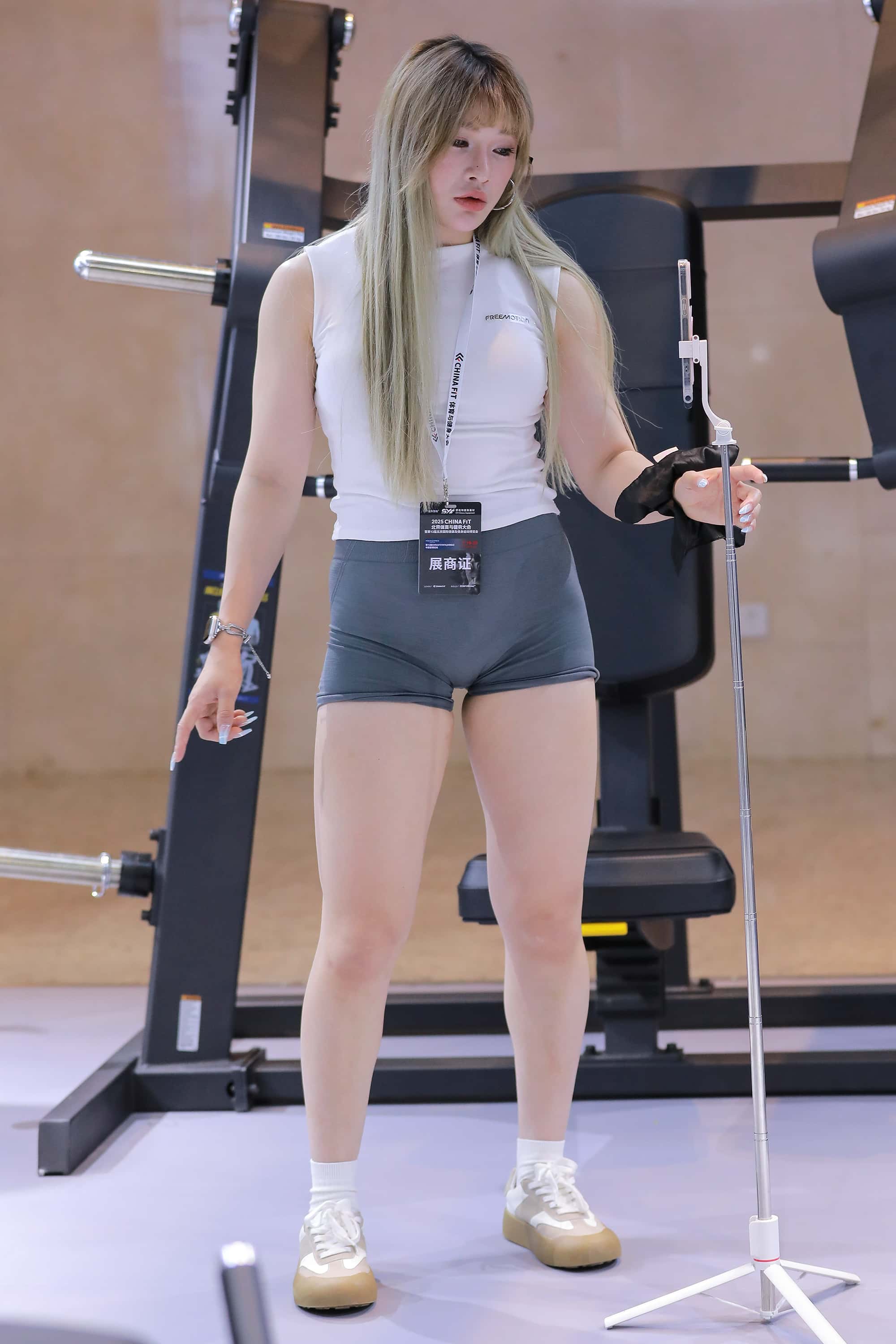 GS-T690   健身美女 【73P  773M】