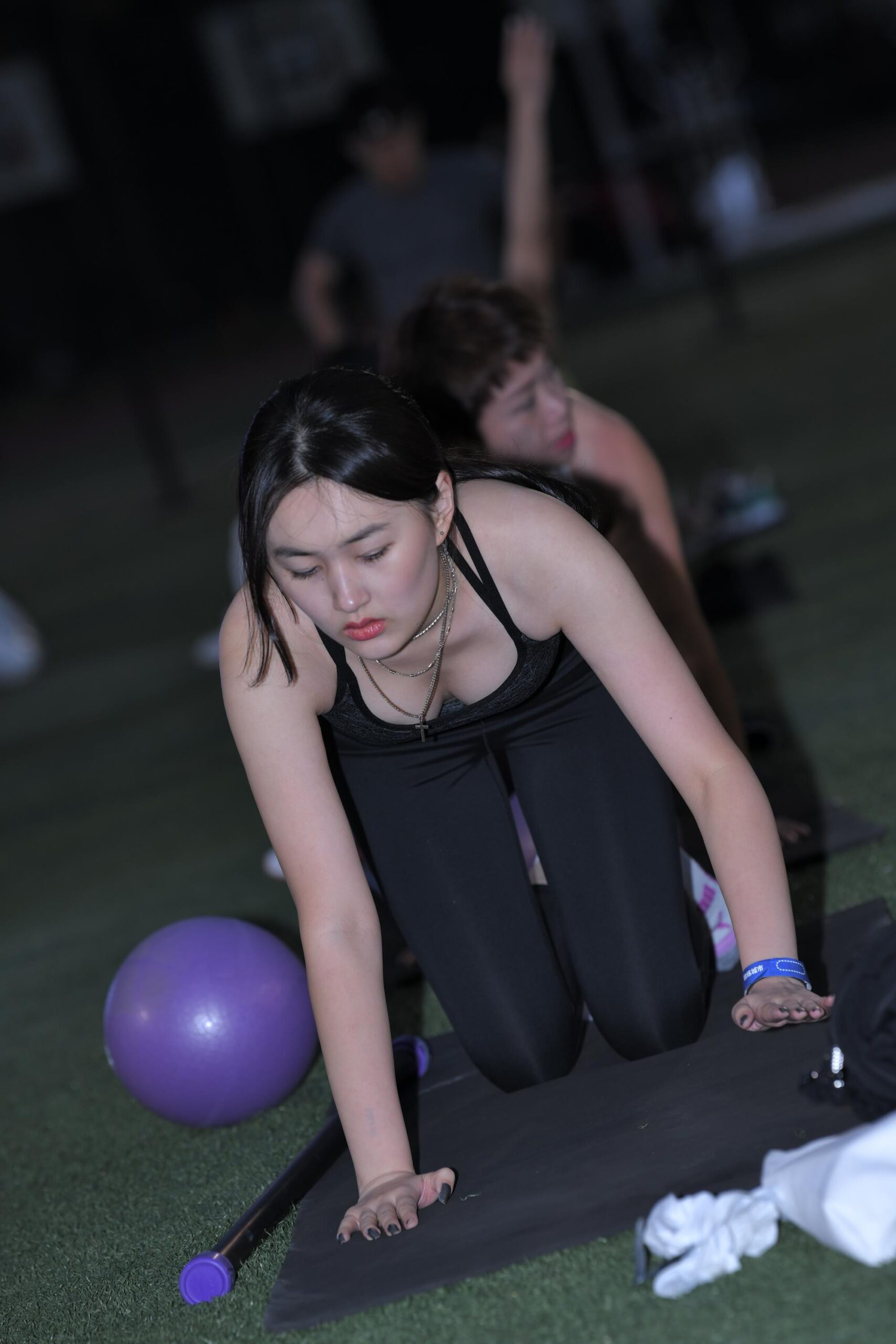 GS-T704  傍晚的草坪 【49P  1.11G】