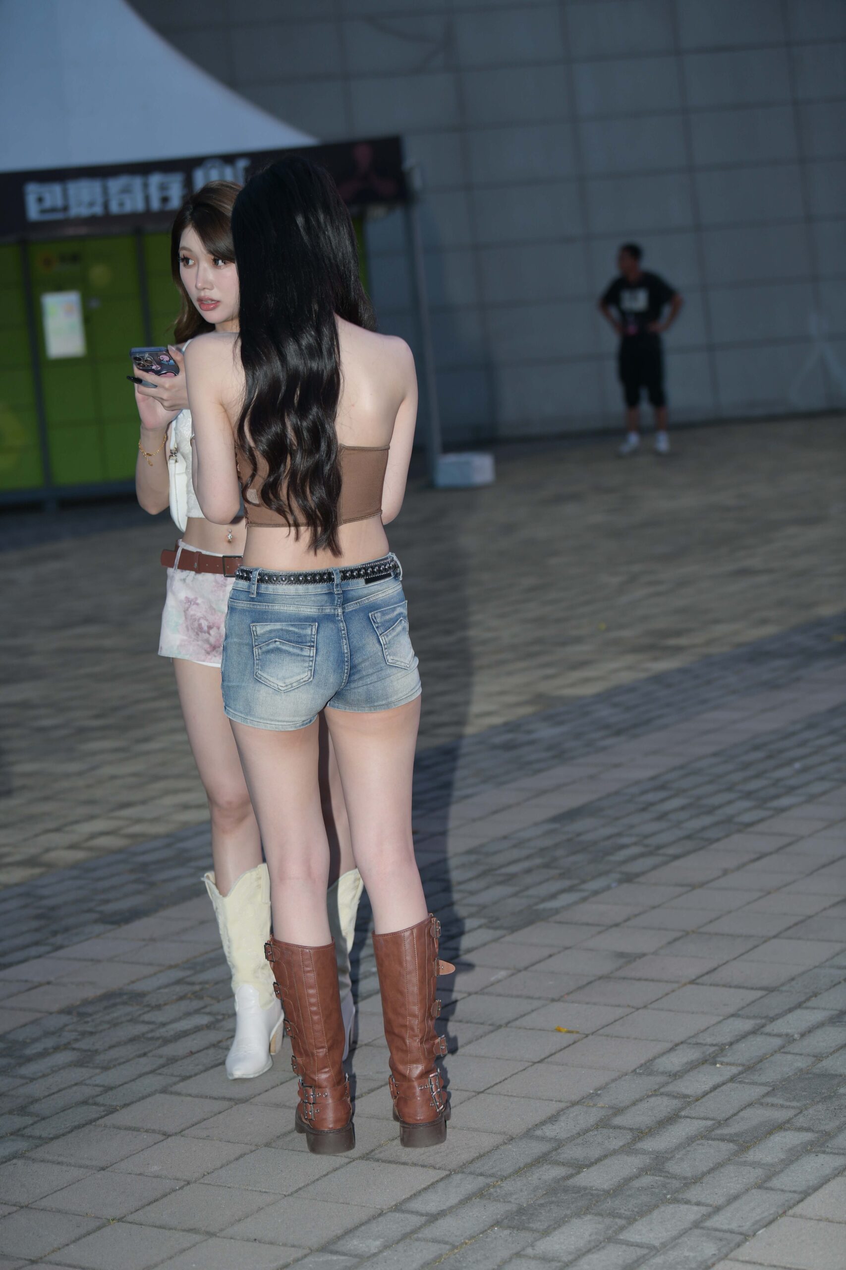 No.9487 青春靓丽长靴短裤 [86P-2.07GB]