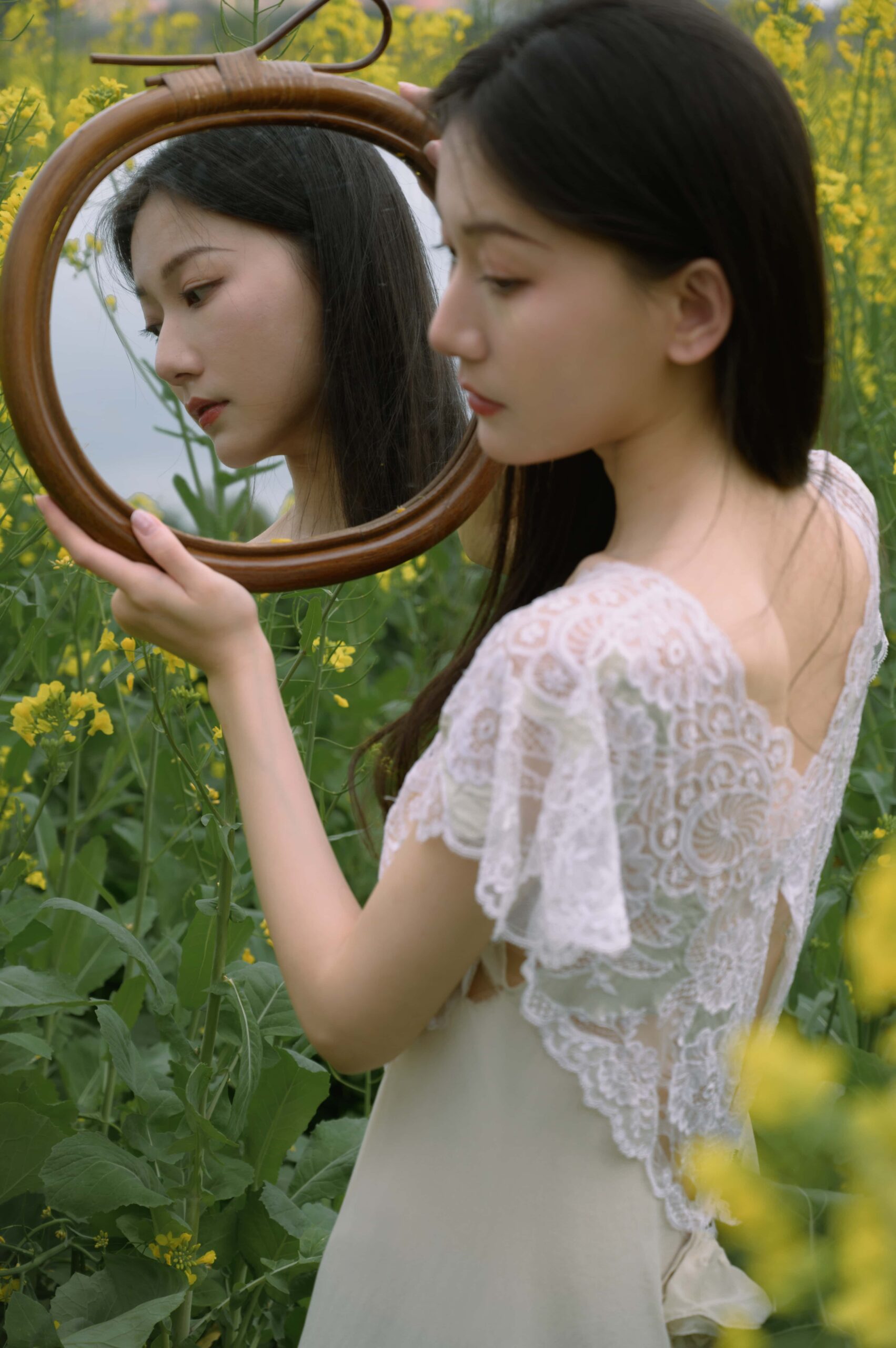 GS-Y0171 阴天与油菜花 小月 [35P-379MB]