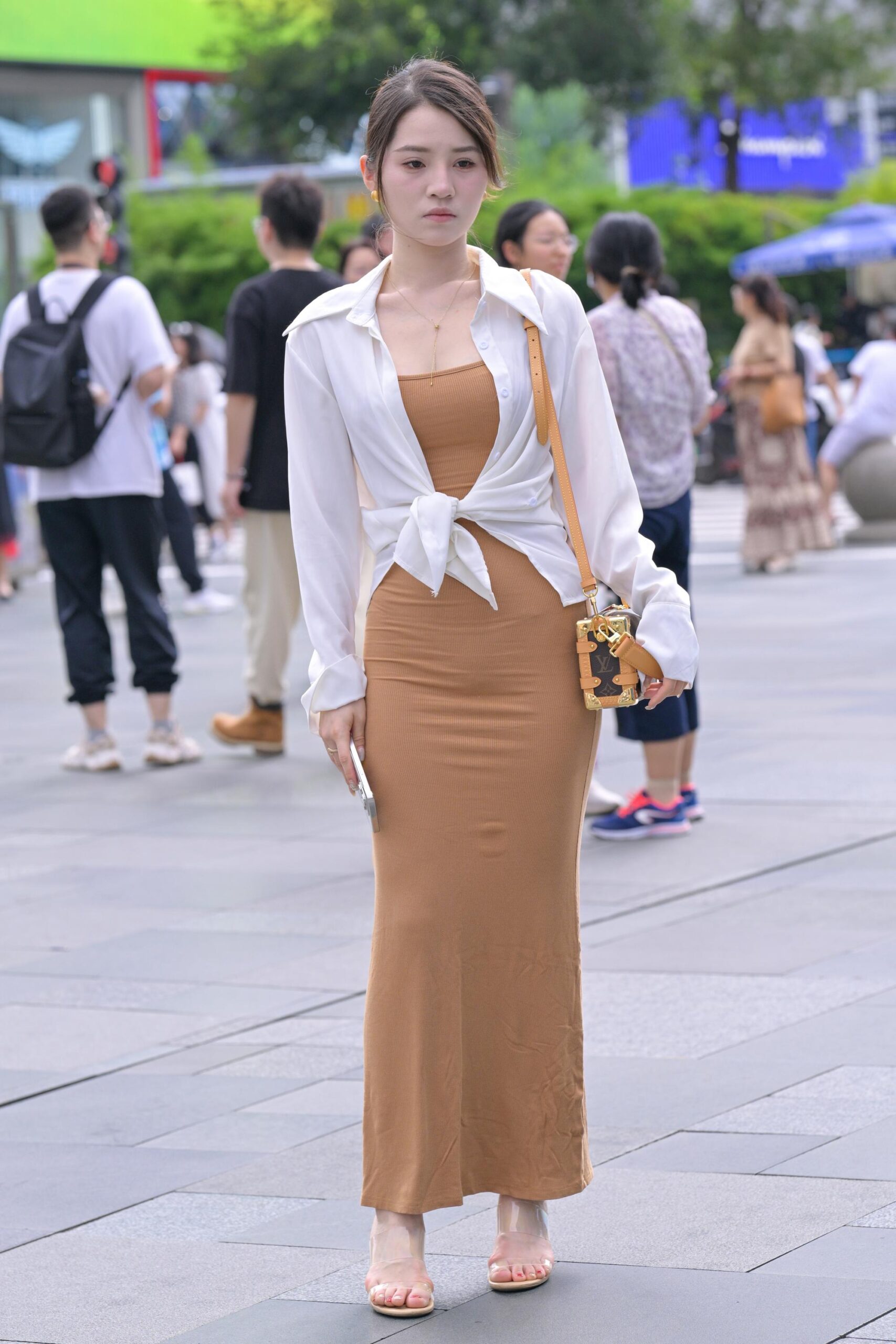 No.9712 黄色针织长裙美女 [149P-3.13GB]