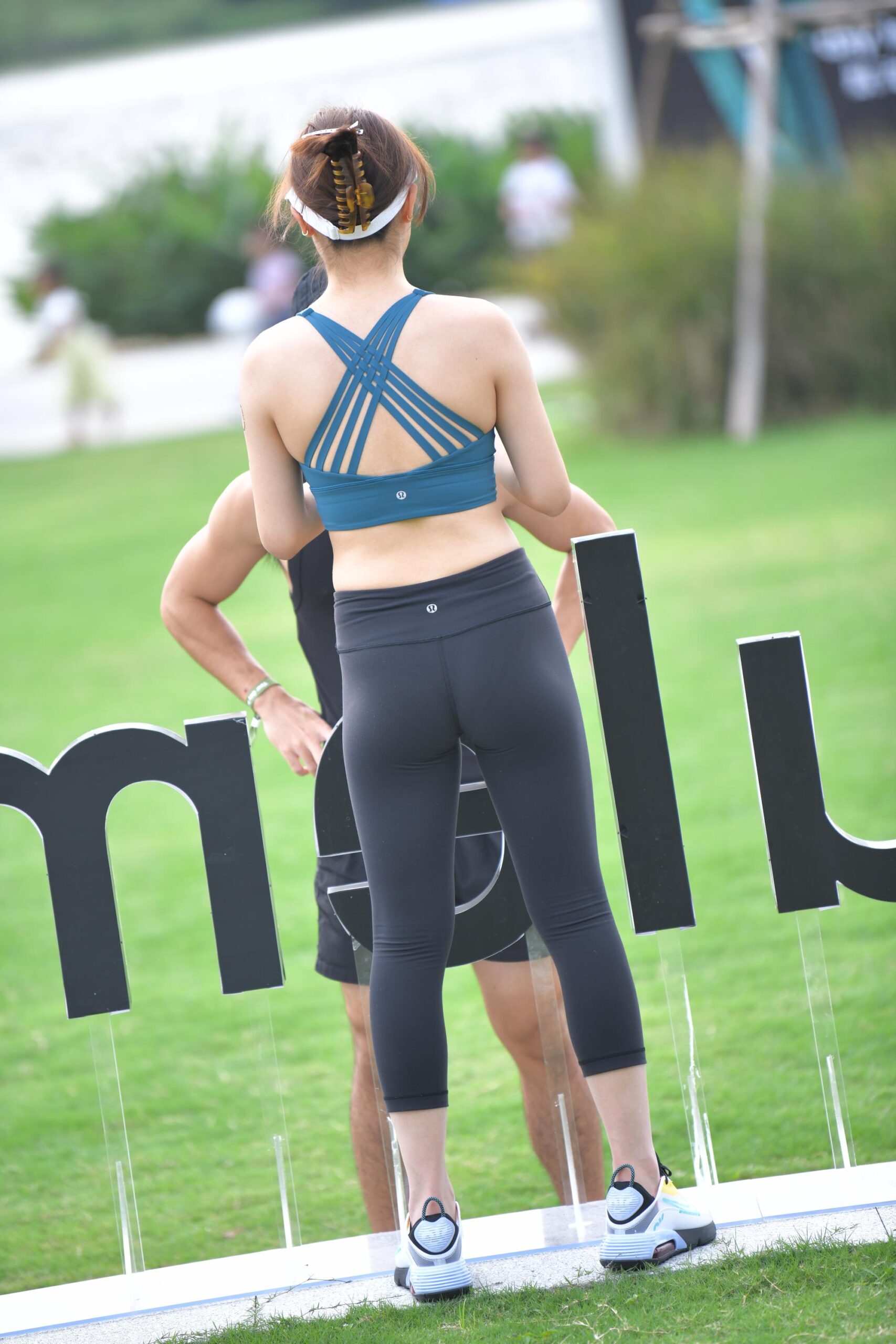 GS-T768  海边的草坪 【135P  3.08G】