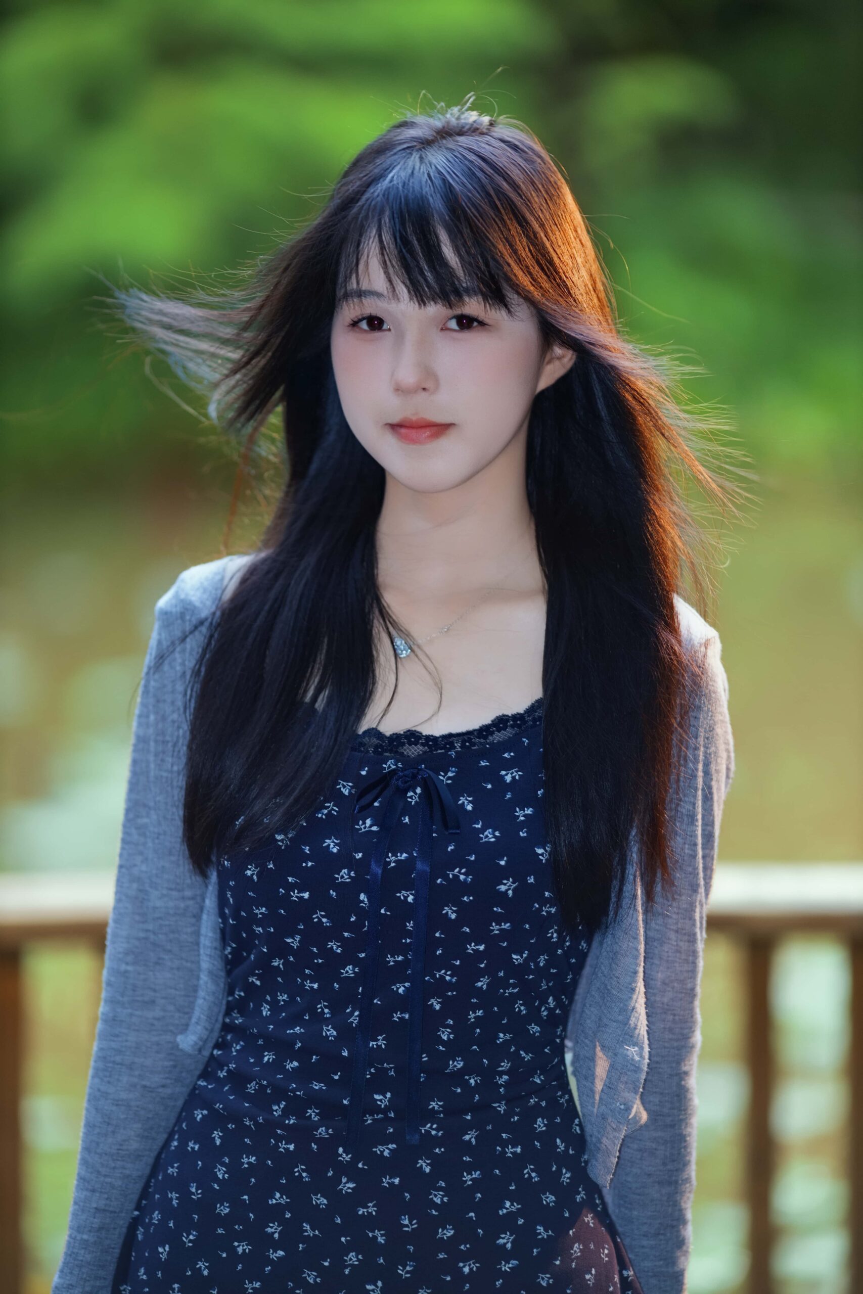 GS-Y0248   夏日·寒蝉 来份肠粉 [17P-368MB]