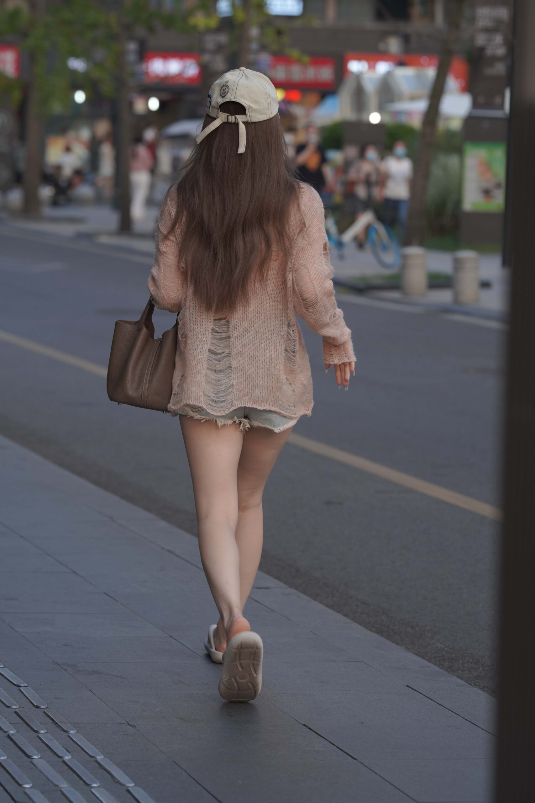 GS-T754 热裤美腿小姐姐 【211P 2.56G】