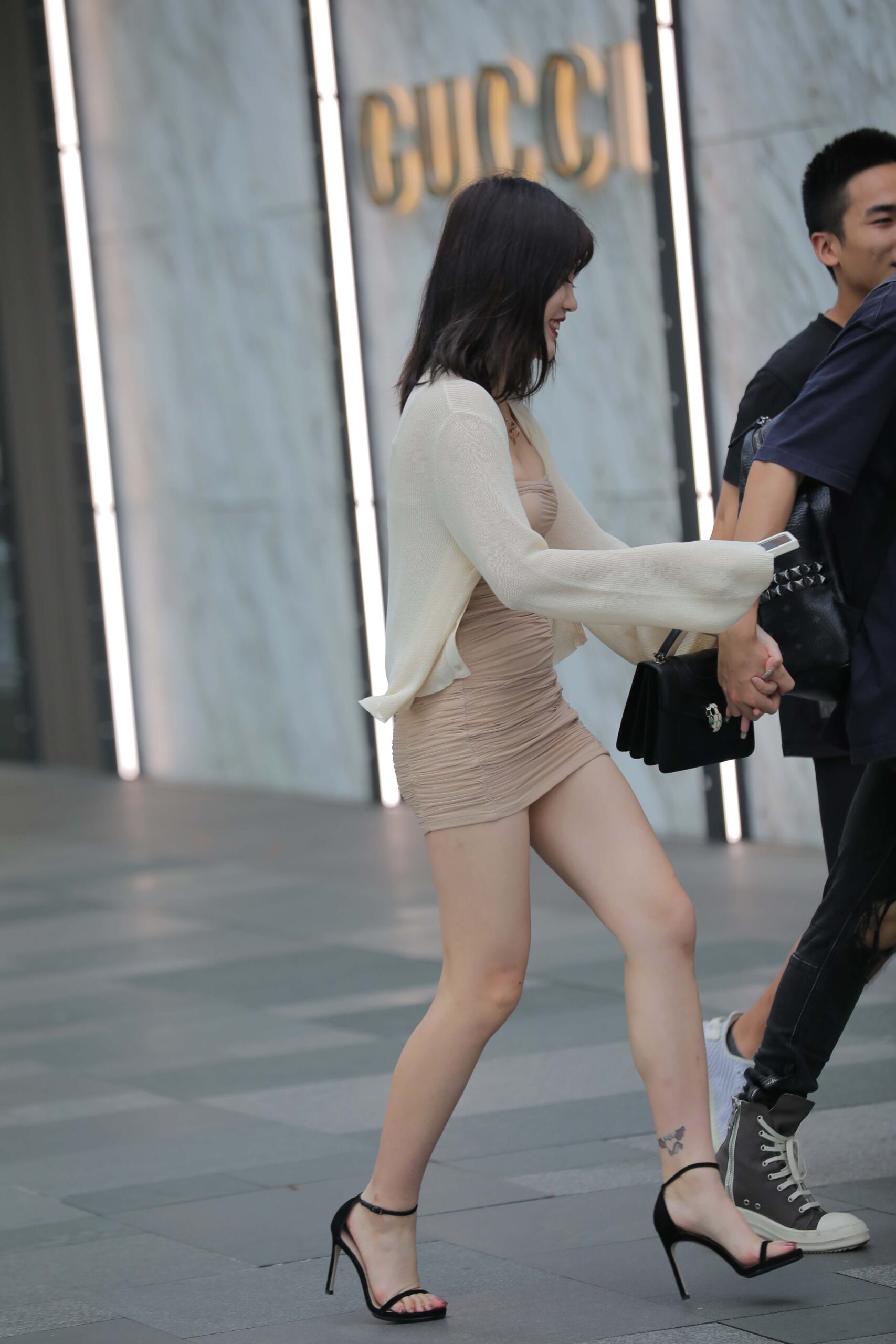 GS-K108  白白嫩嫩的女友 【22P  174M】