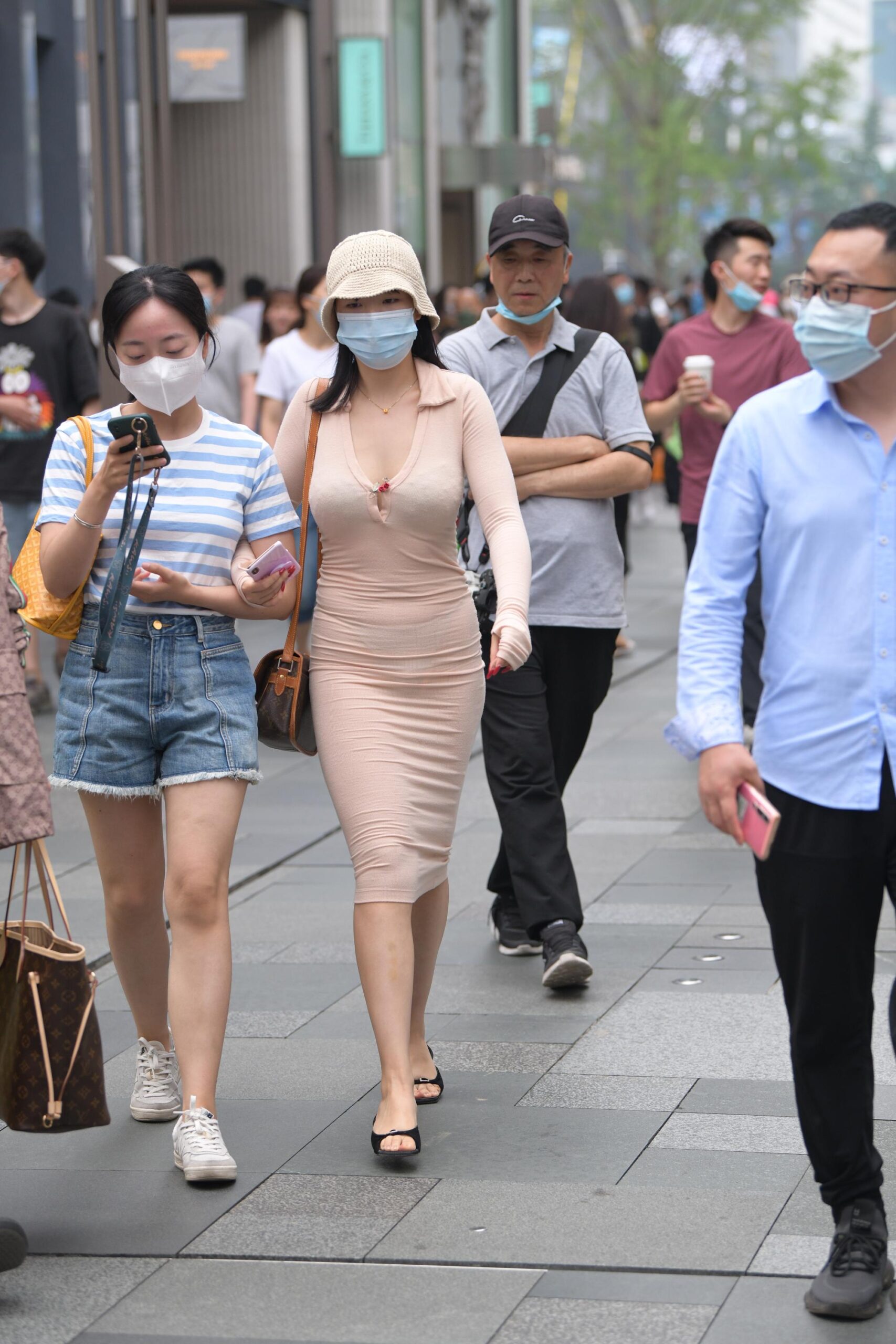 GS-X798 完美的身材 【80P 1.79G】