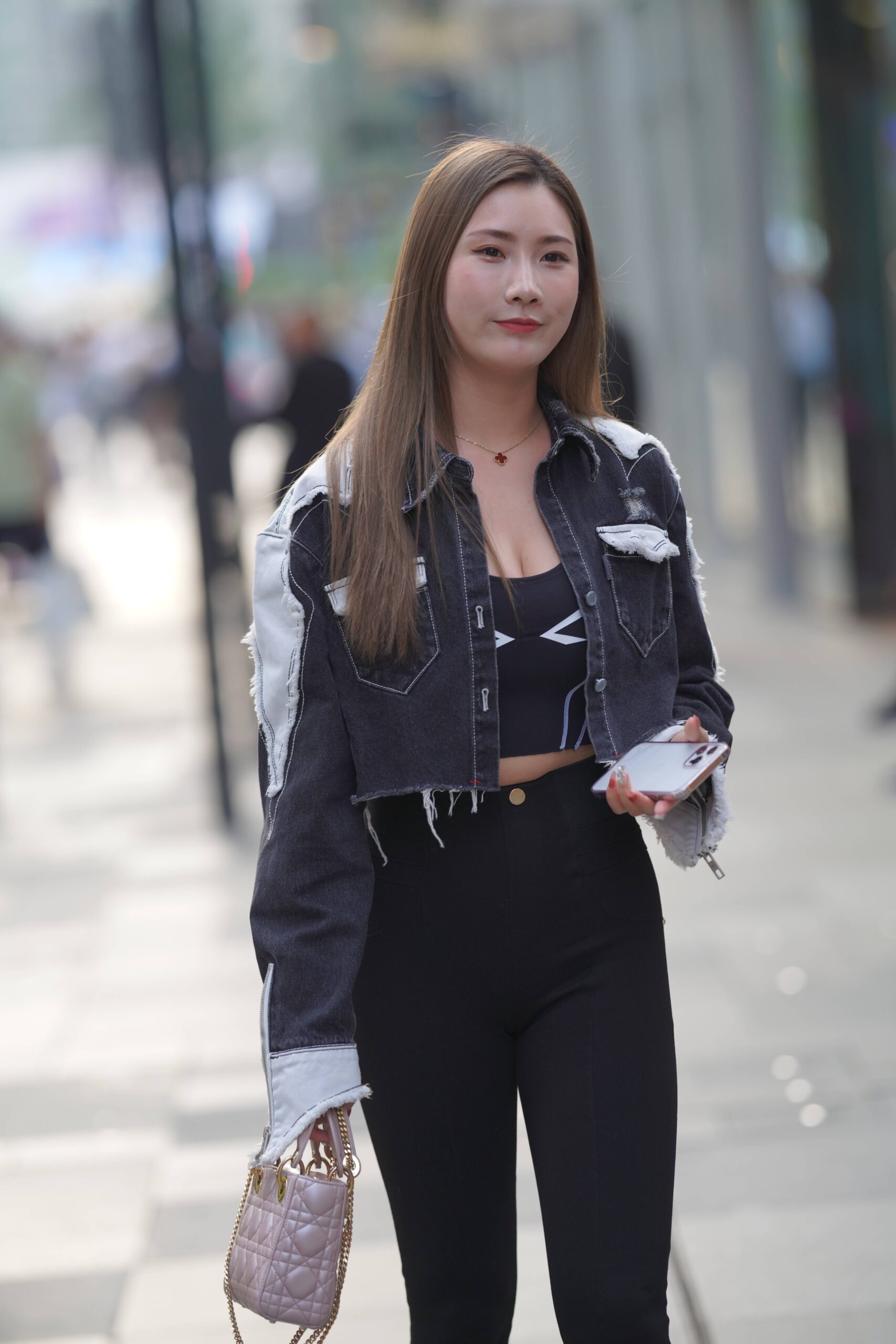 No.9686 窈窕牛仔裤 [83P-937MB]