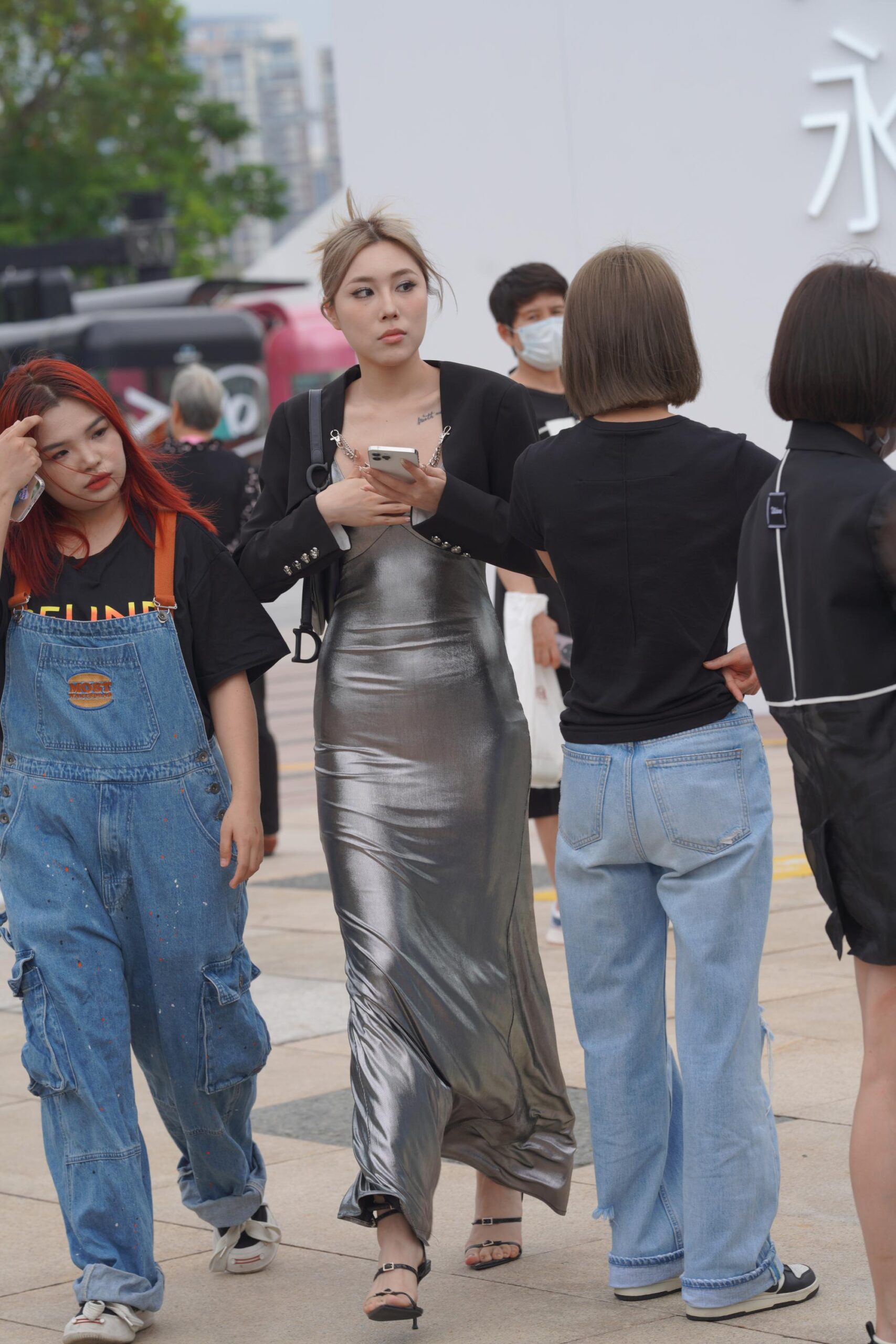 GS-T737  长裙美女 【90P  1.34G】