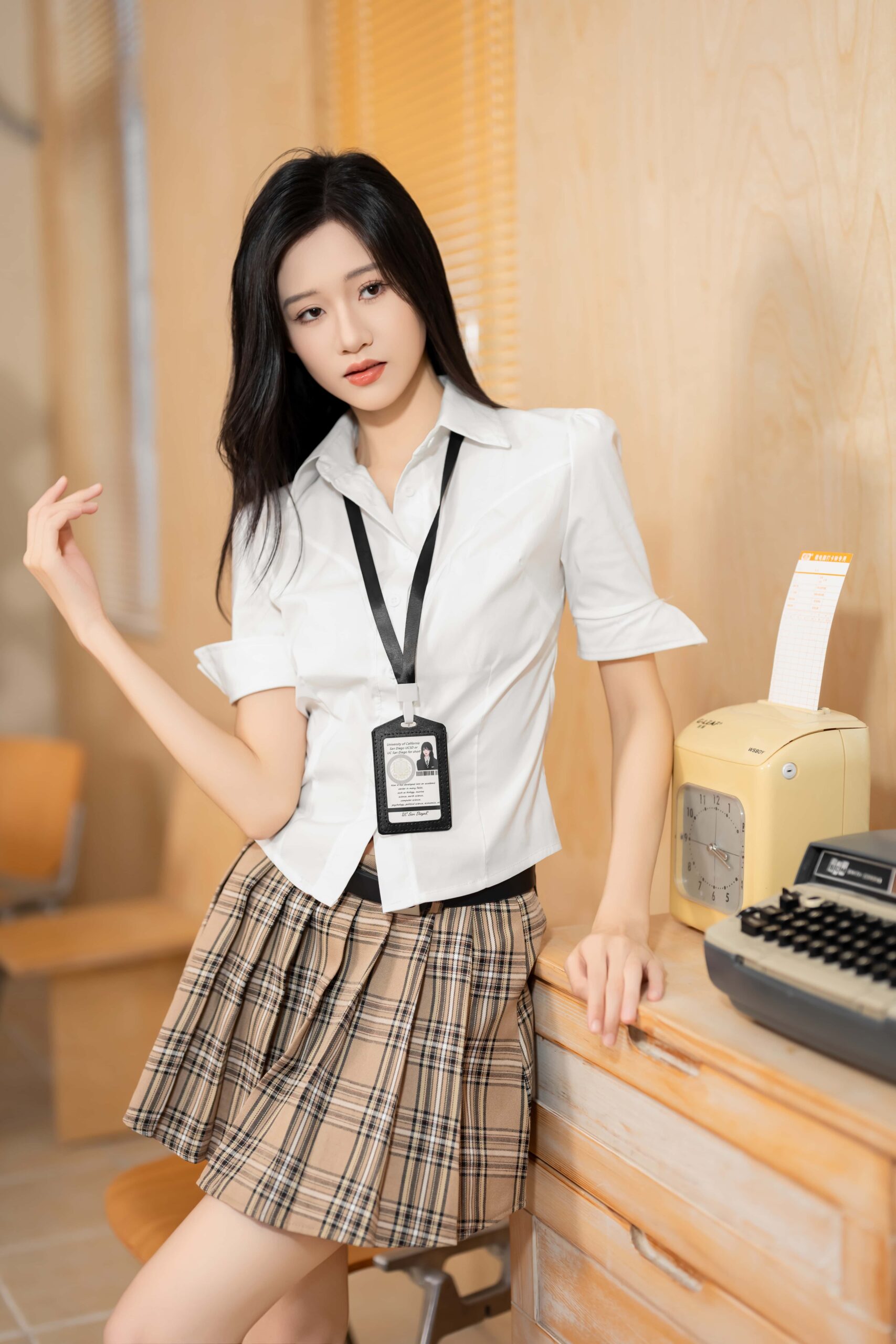 GS-Y0229  你的美女秘书 晓晓 [39P-775MB]