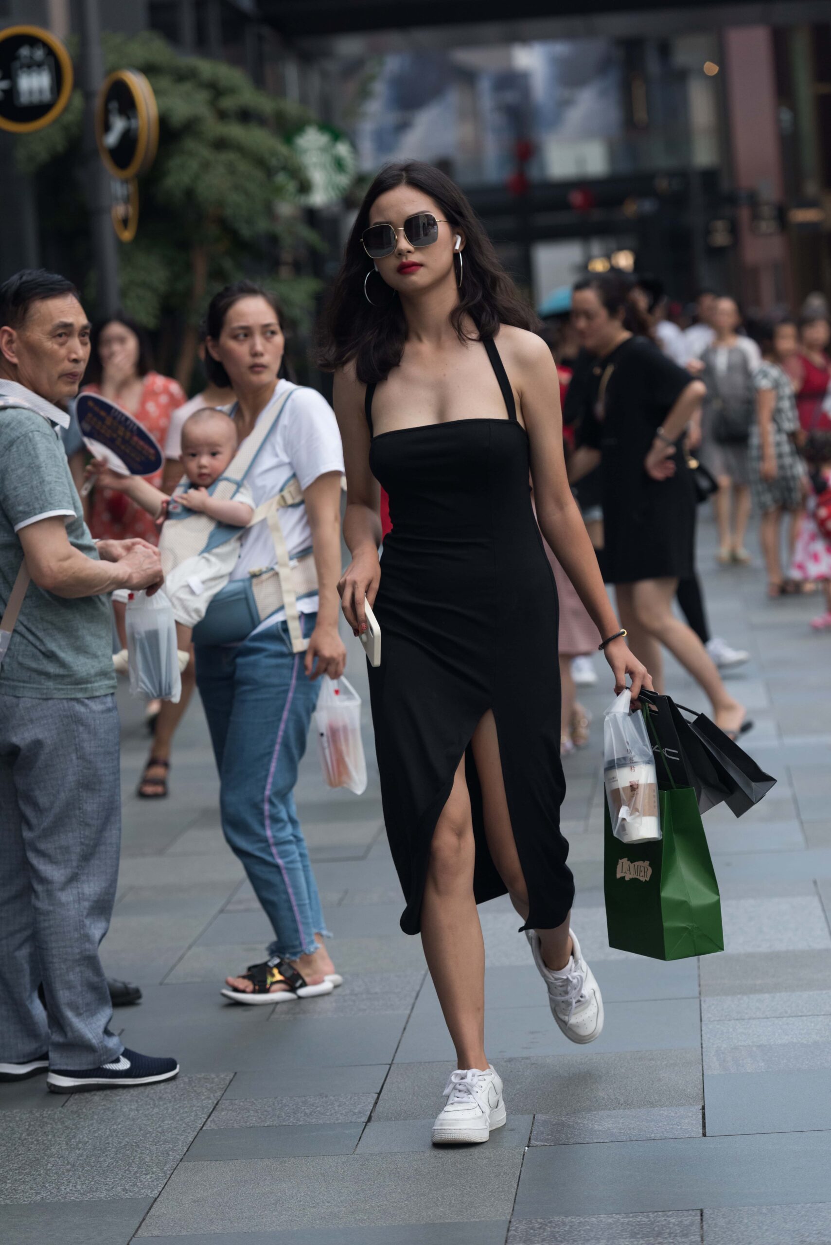 GS-K154 包屯裙美女 【39P 662M】