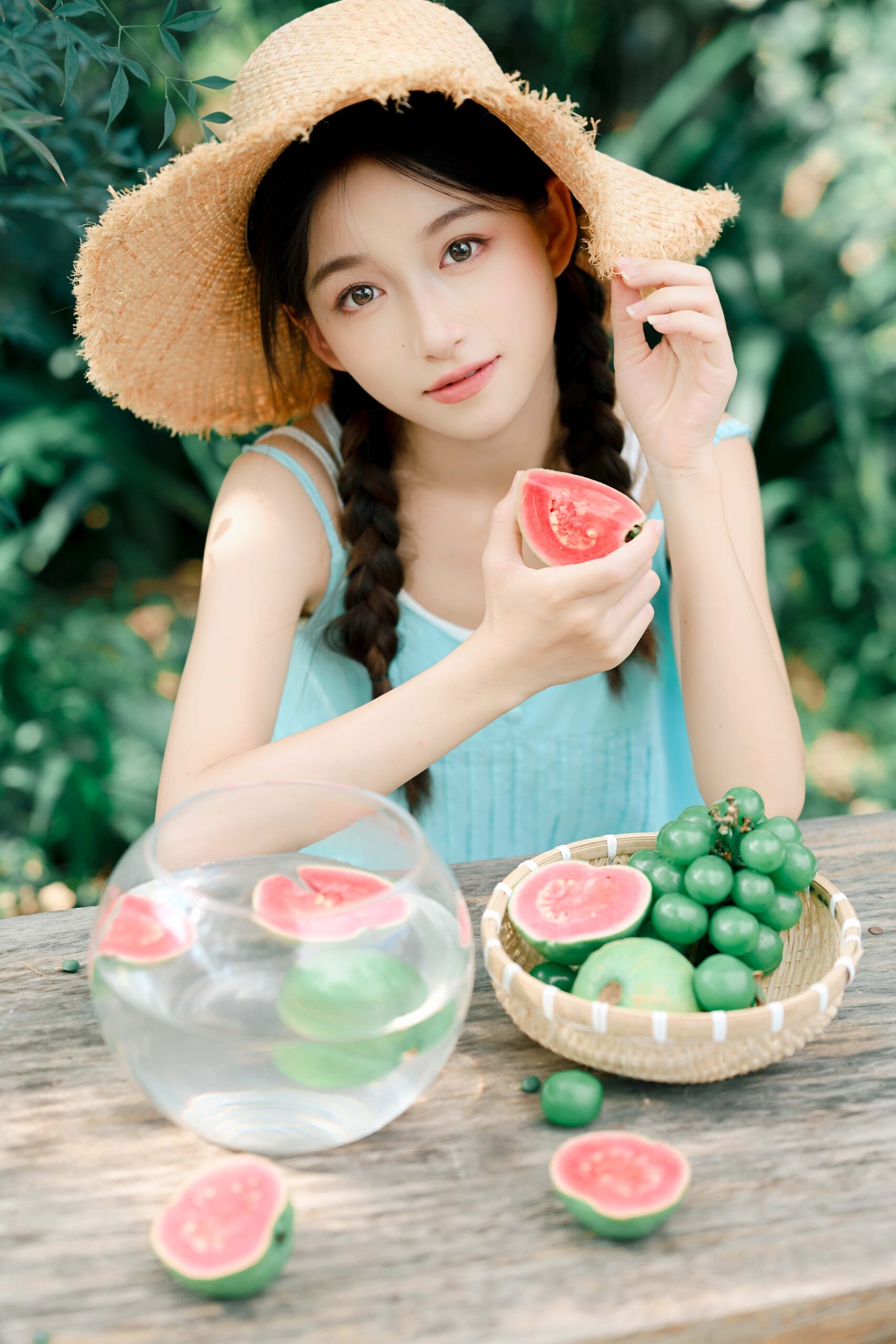 GS-Y0243   夏日的甜蜜切片 林淼鑫 [38P-705MB]