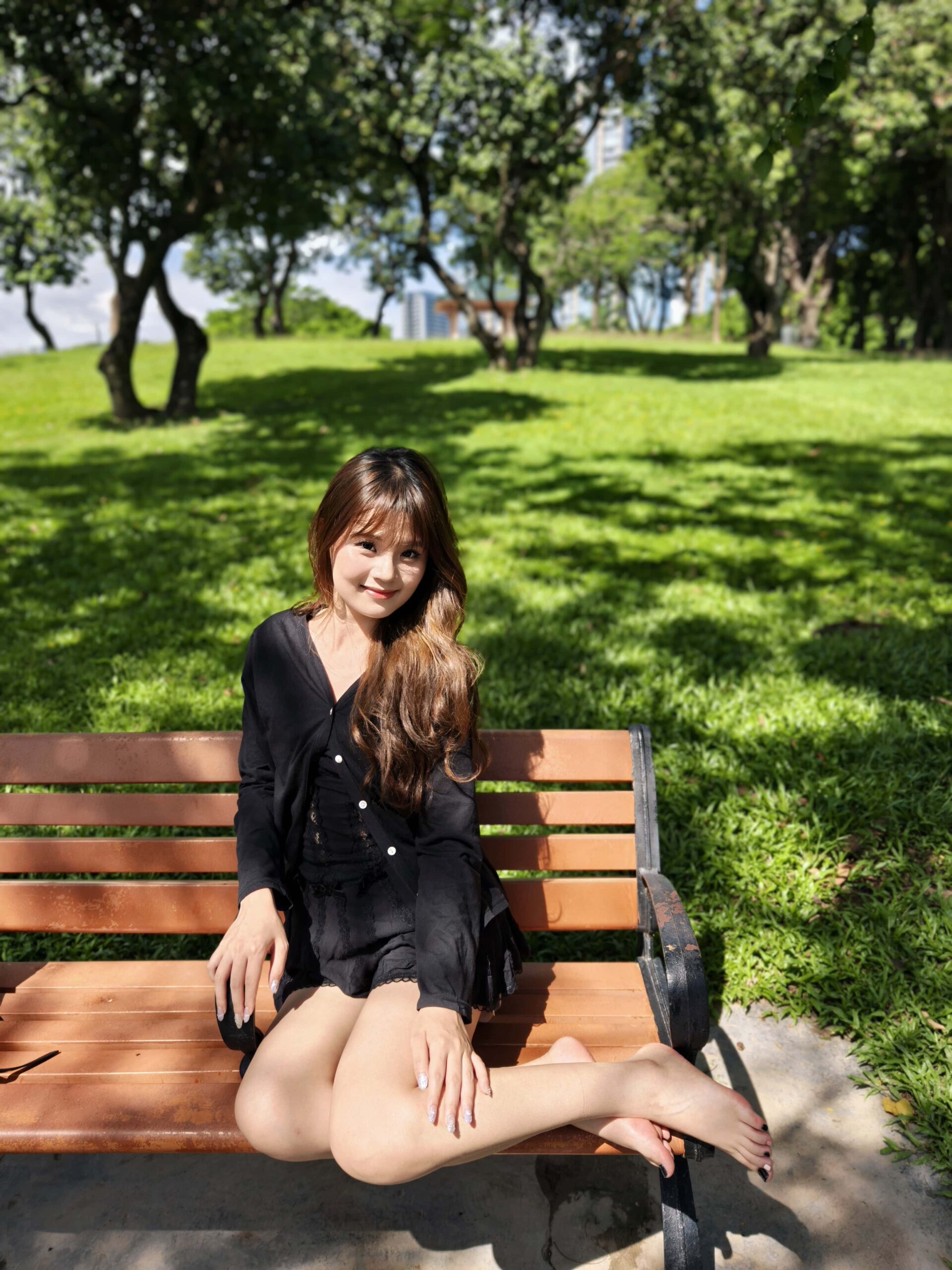 GS-YP01号  草地约拍 00后学妹 [509P141V-5.30GB]