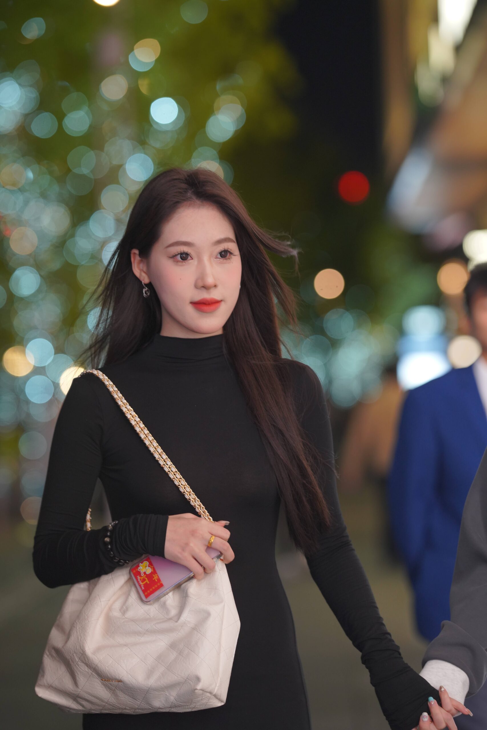 GS-X775 气质美人儿 【158P 2.24G】