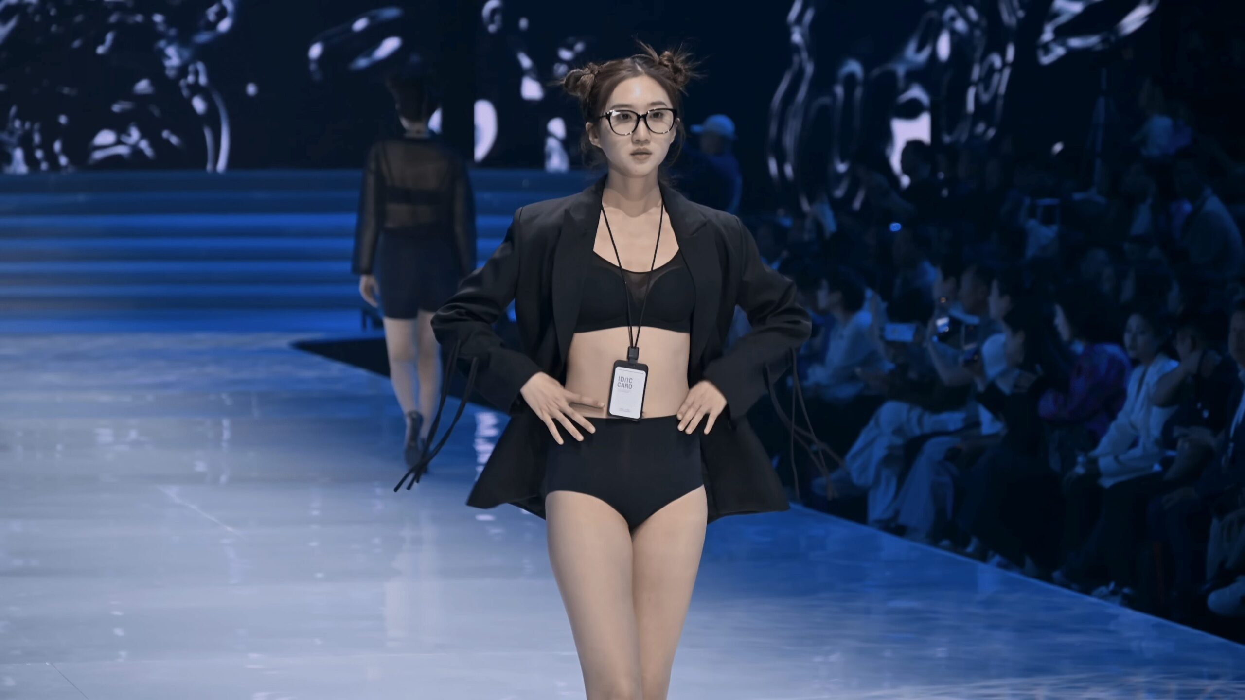 2025 深圳内衣展 展会模特【9分52秒  1.72G】