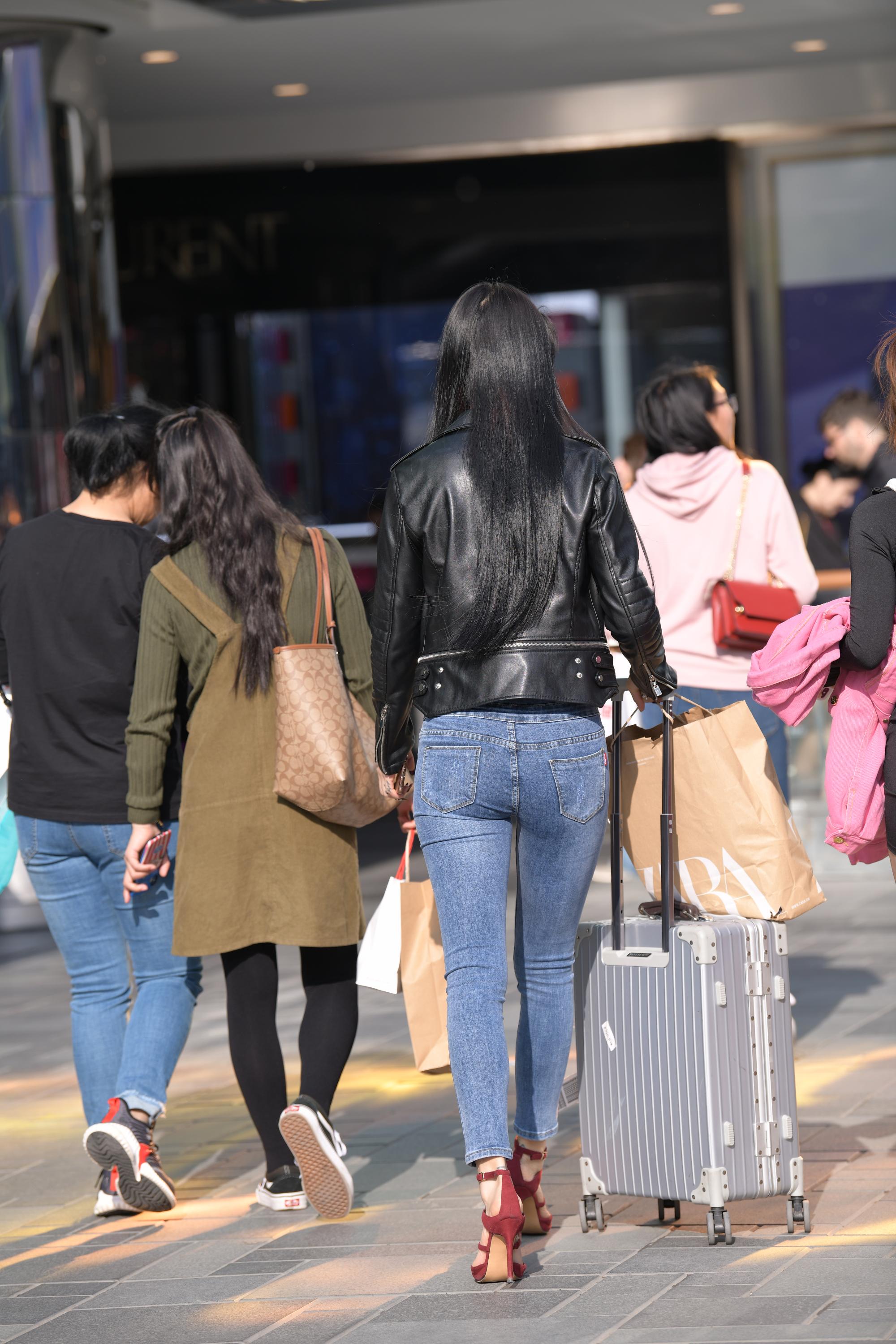 No.5471 魂魂街拍作品 - 气质高冷范紧牛美女 [191P-5.27GB]