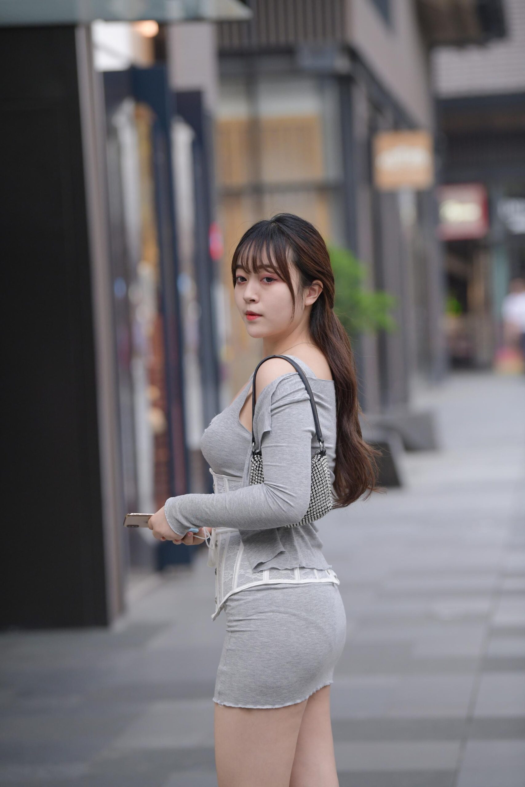 No.9739 靓丽修身包臀裙 [173P-2.73GB]