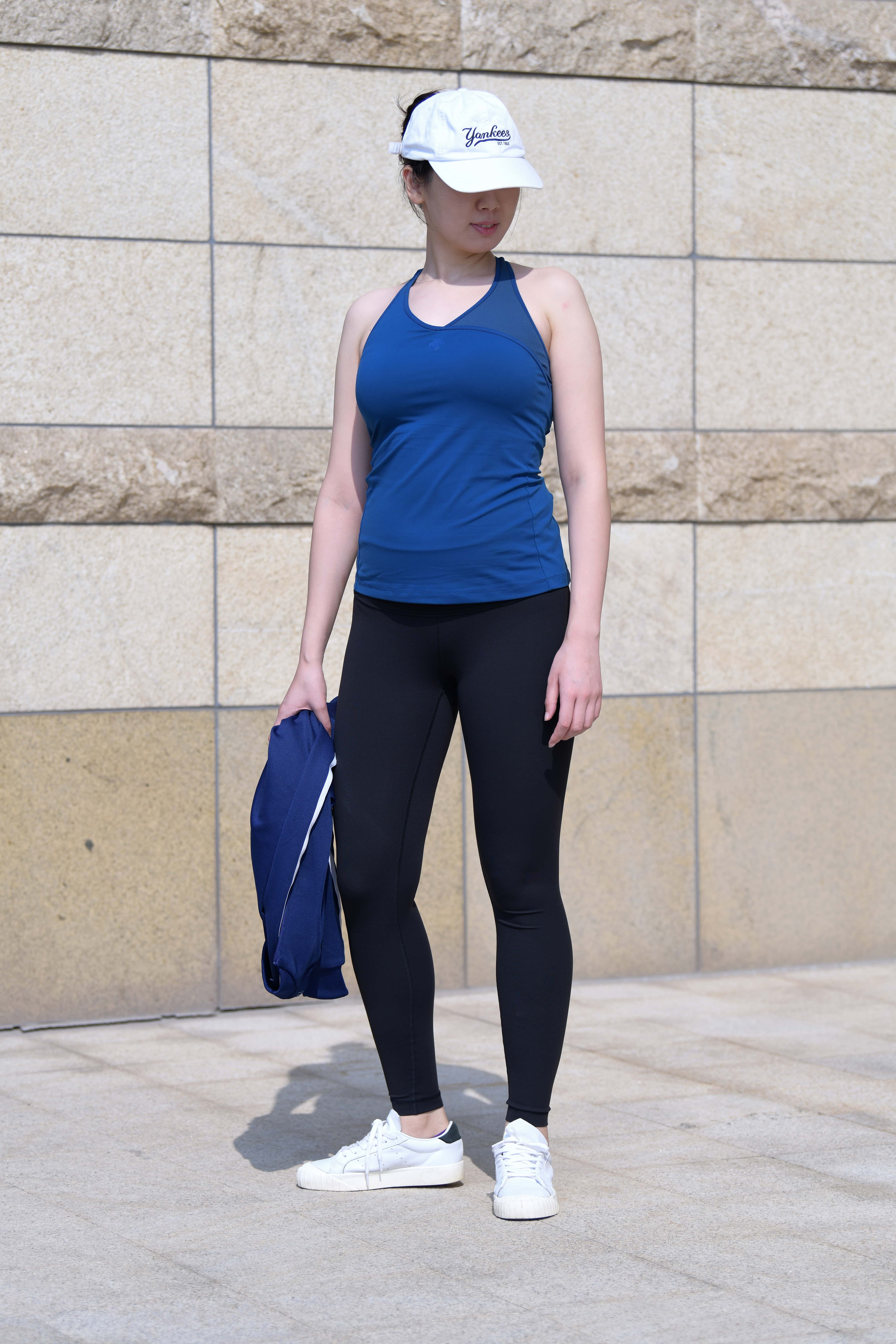 GS-T819  高挑瑜伽美女  【34P  630M】